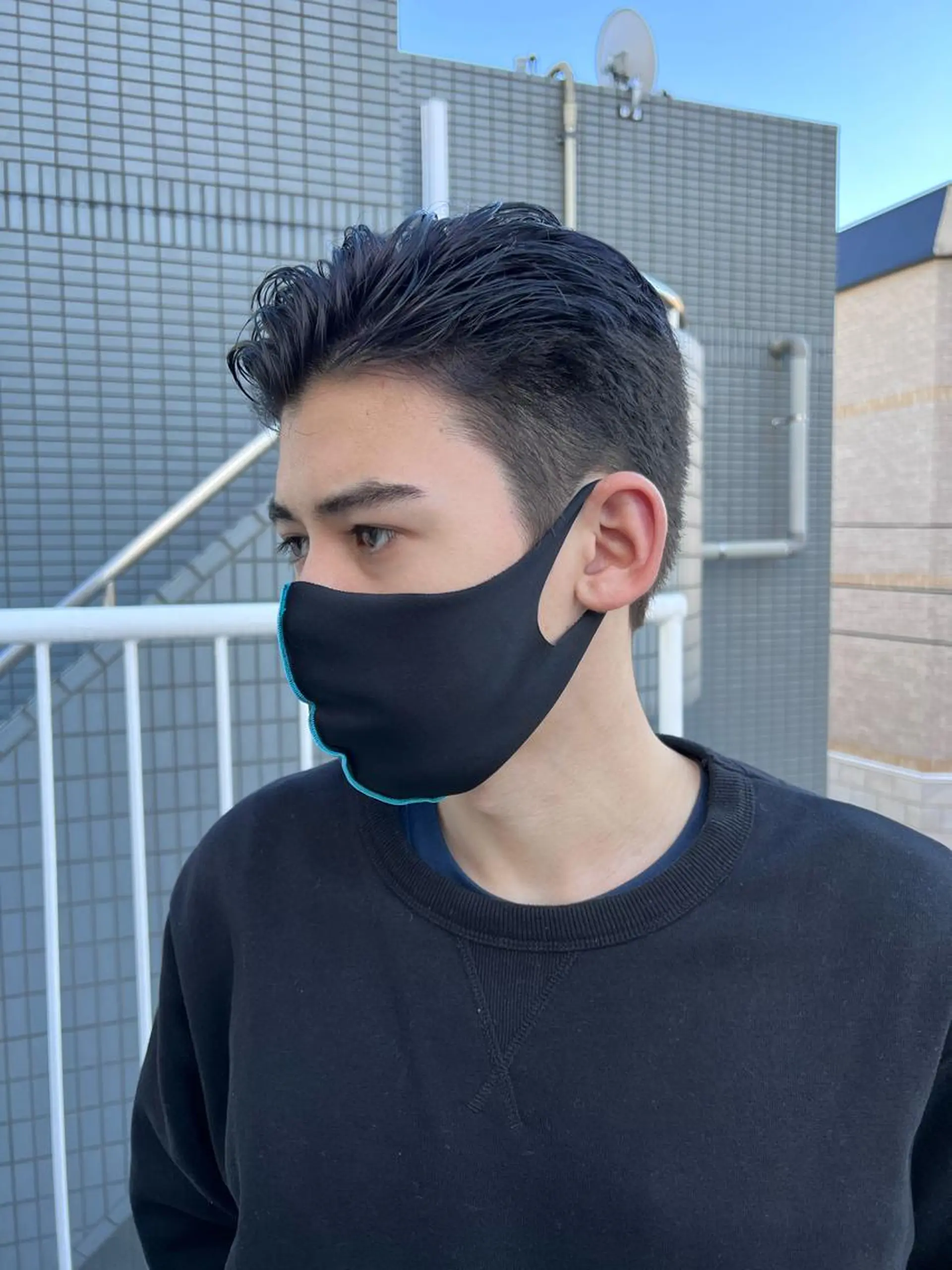 ショート カラー メンズ 黒髪 ブルーカラー ブルーブラック メンズパーマ /SUNAOのヘアスタイル