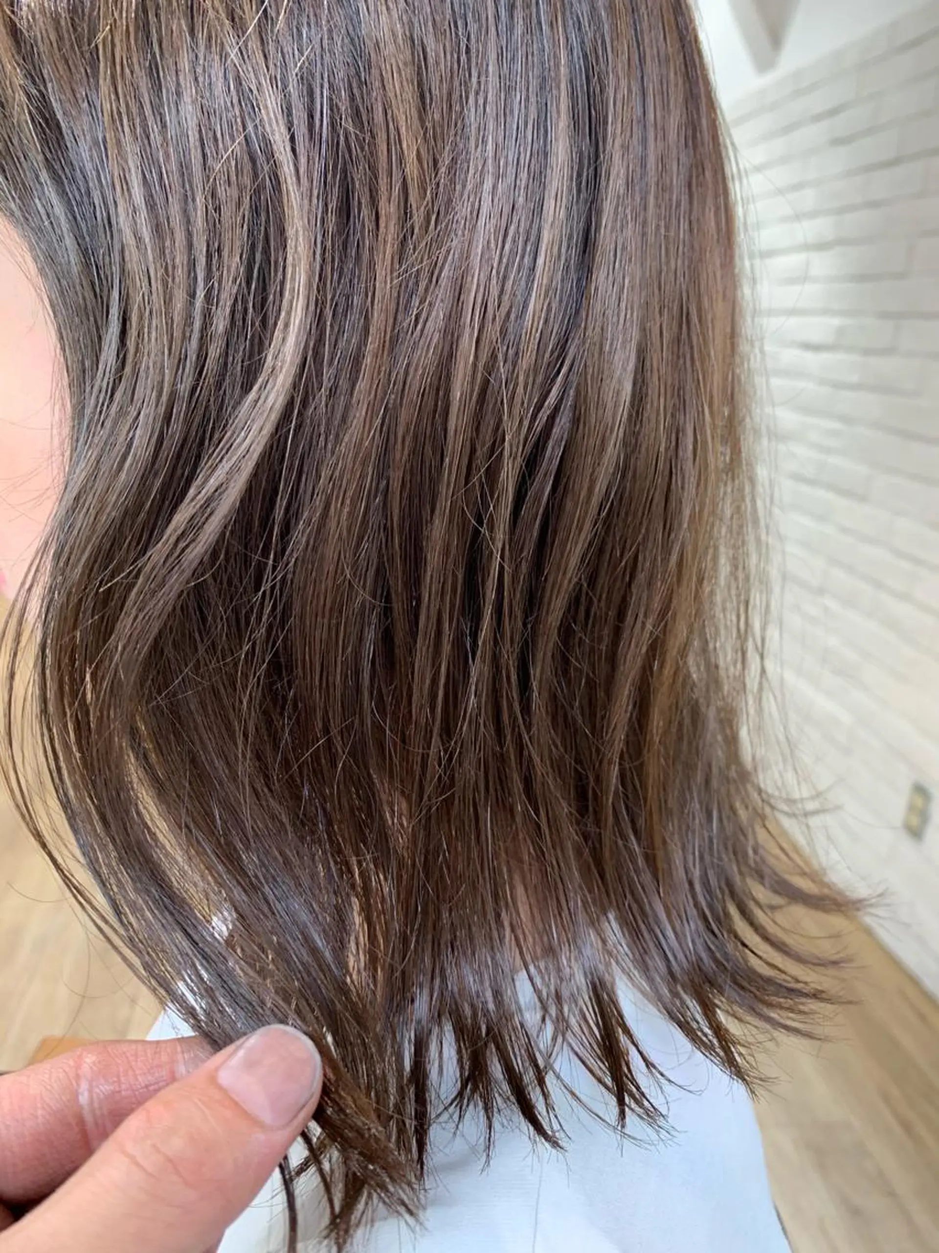 カラー 四ッ井 翔のヘアスタイル