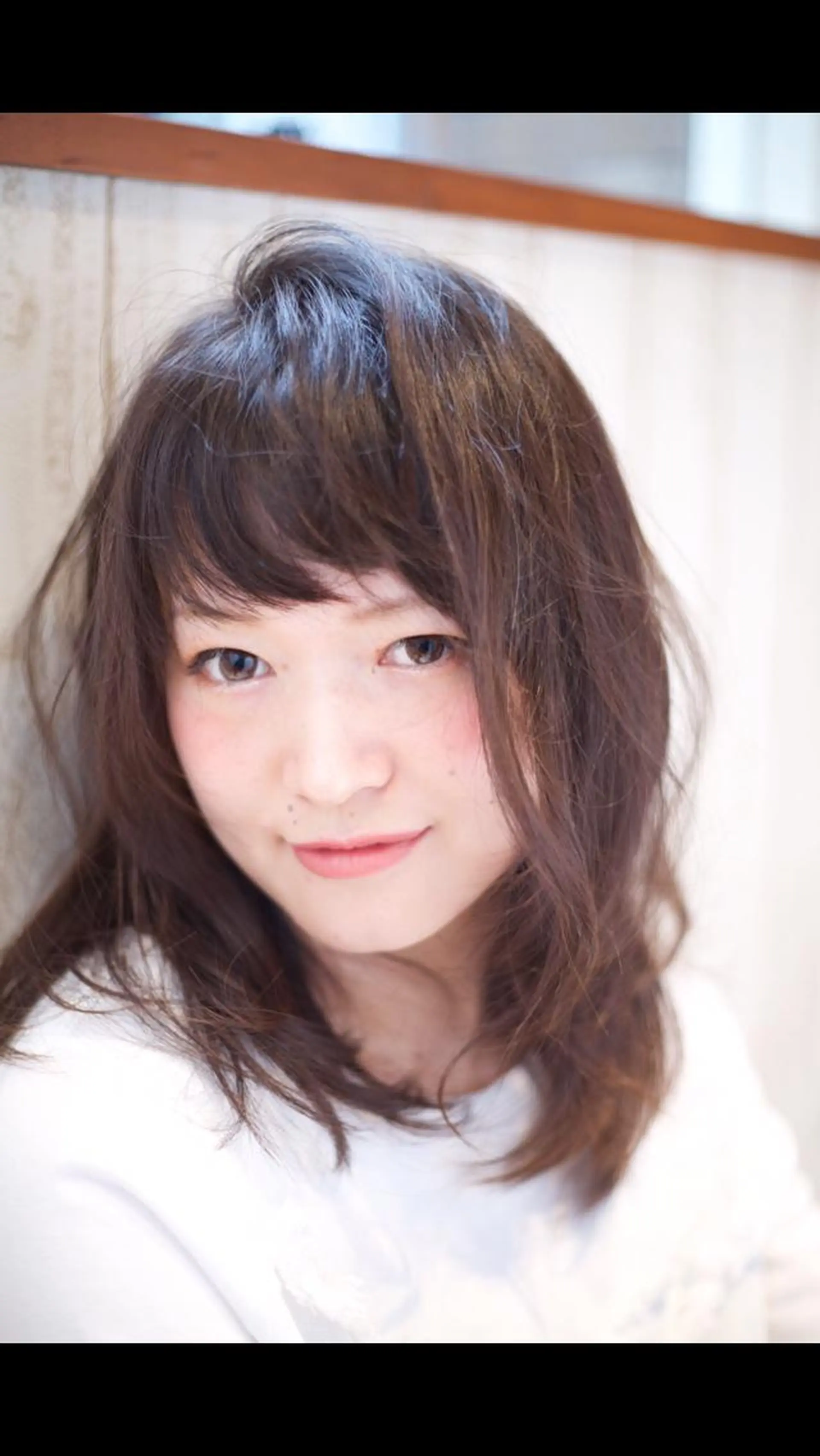 ミディアム パーマ ストレートパーマ カット ヘアカラー トリートメント クレドガーデン 柏のヘアスタイル