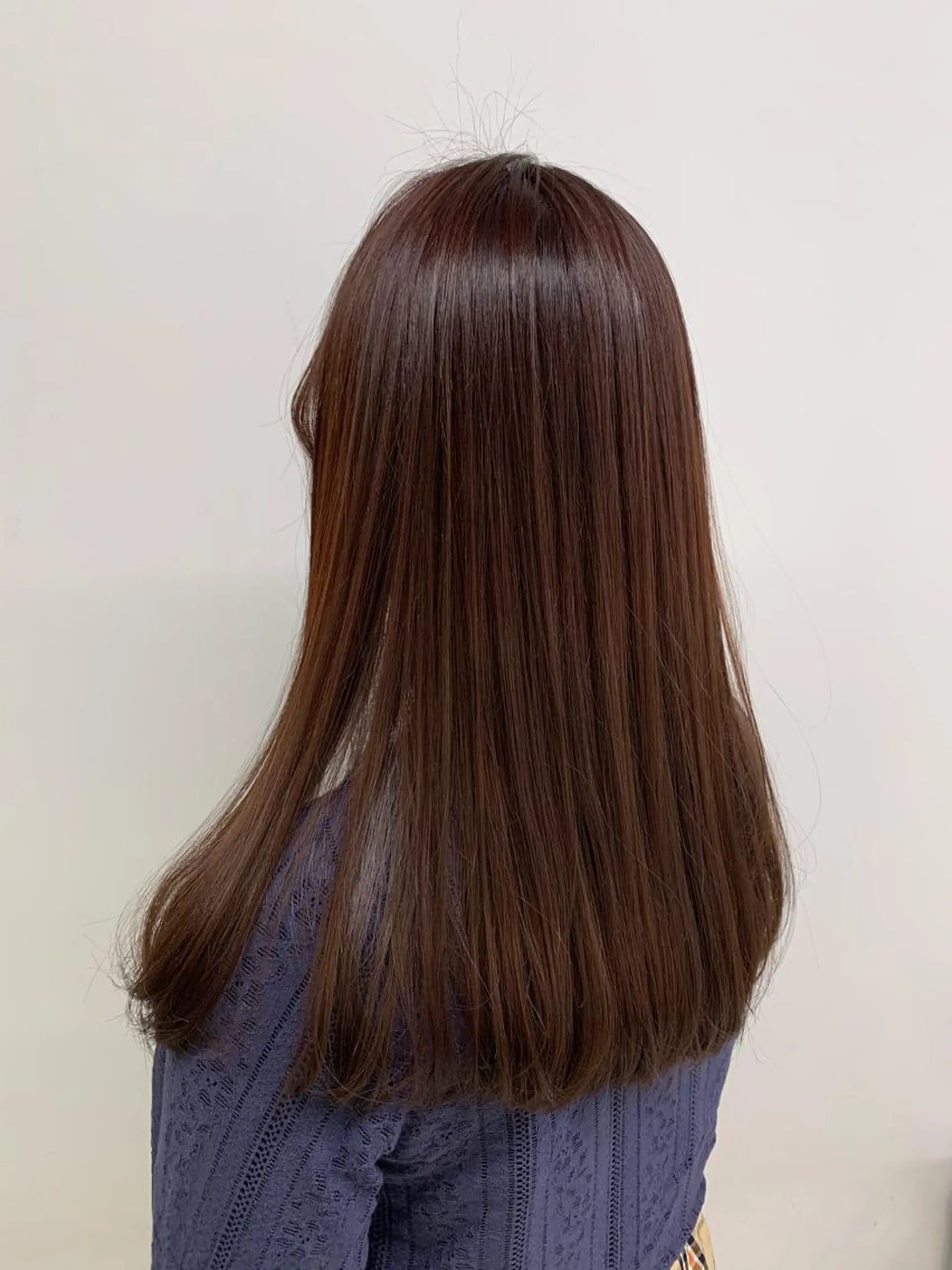 カラー パーマ ヘアカラー トリートメント ヘッドスパ ヘアセット 韓国艶カラー🇰🇷 DISCO💙のヘアスタイル