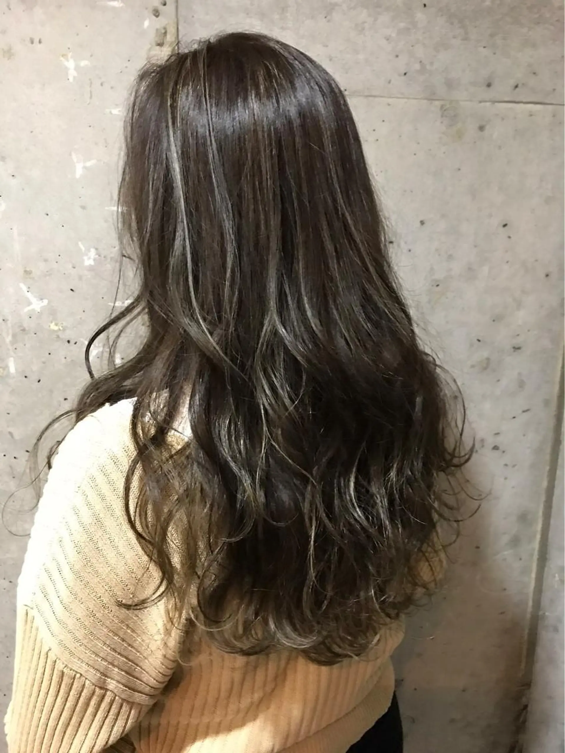 セミロング カラー ヘアアレンジ シールエクステ 🪽CHIAKIのヘアスタイル