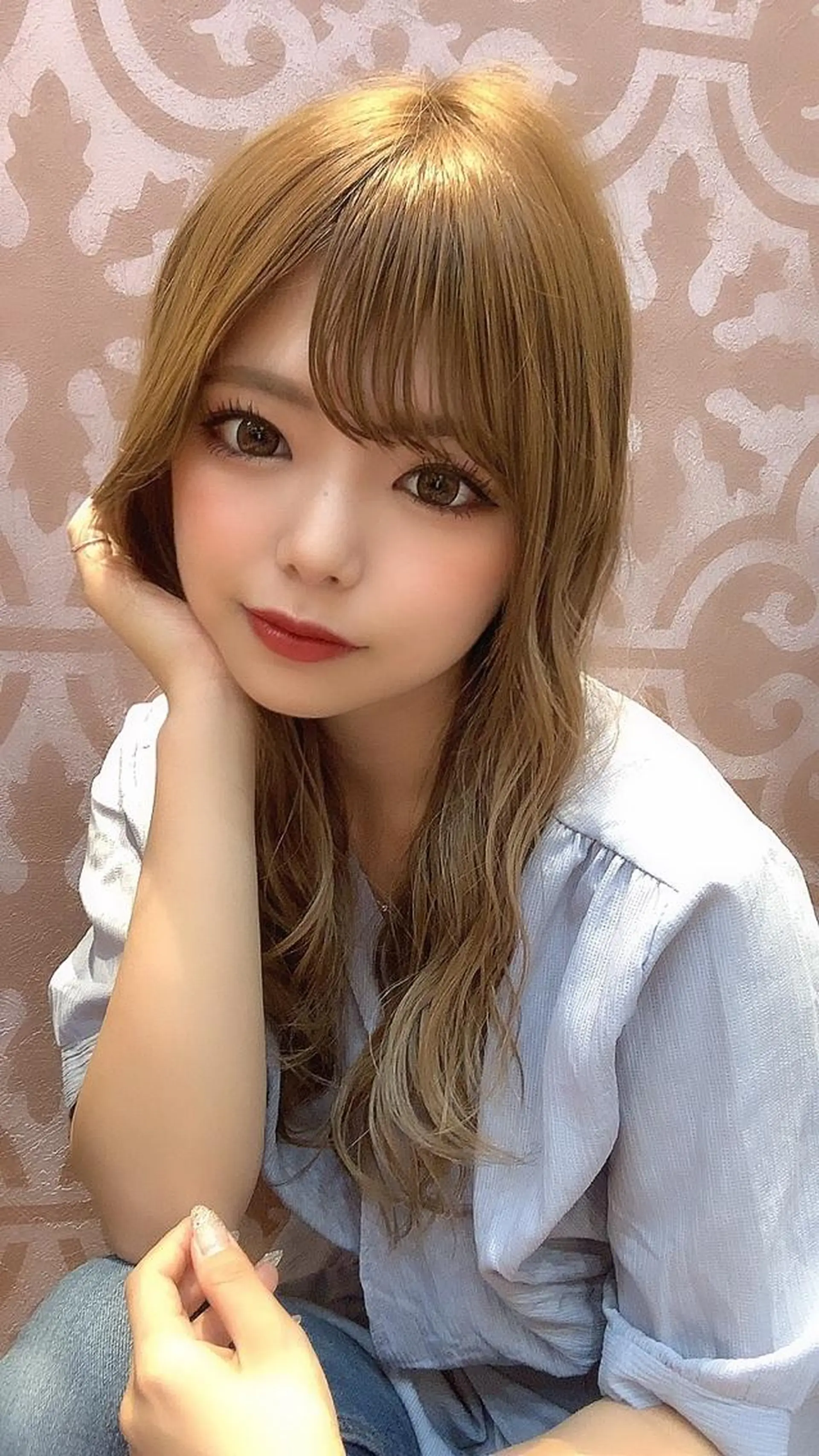 セミロング アッシュ カット ヘアカラー トリートメント 代表山口ひな 髪質改善のプロのヘアスタイル