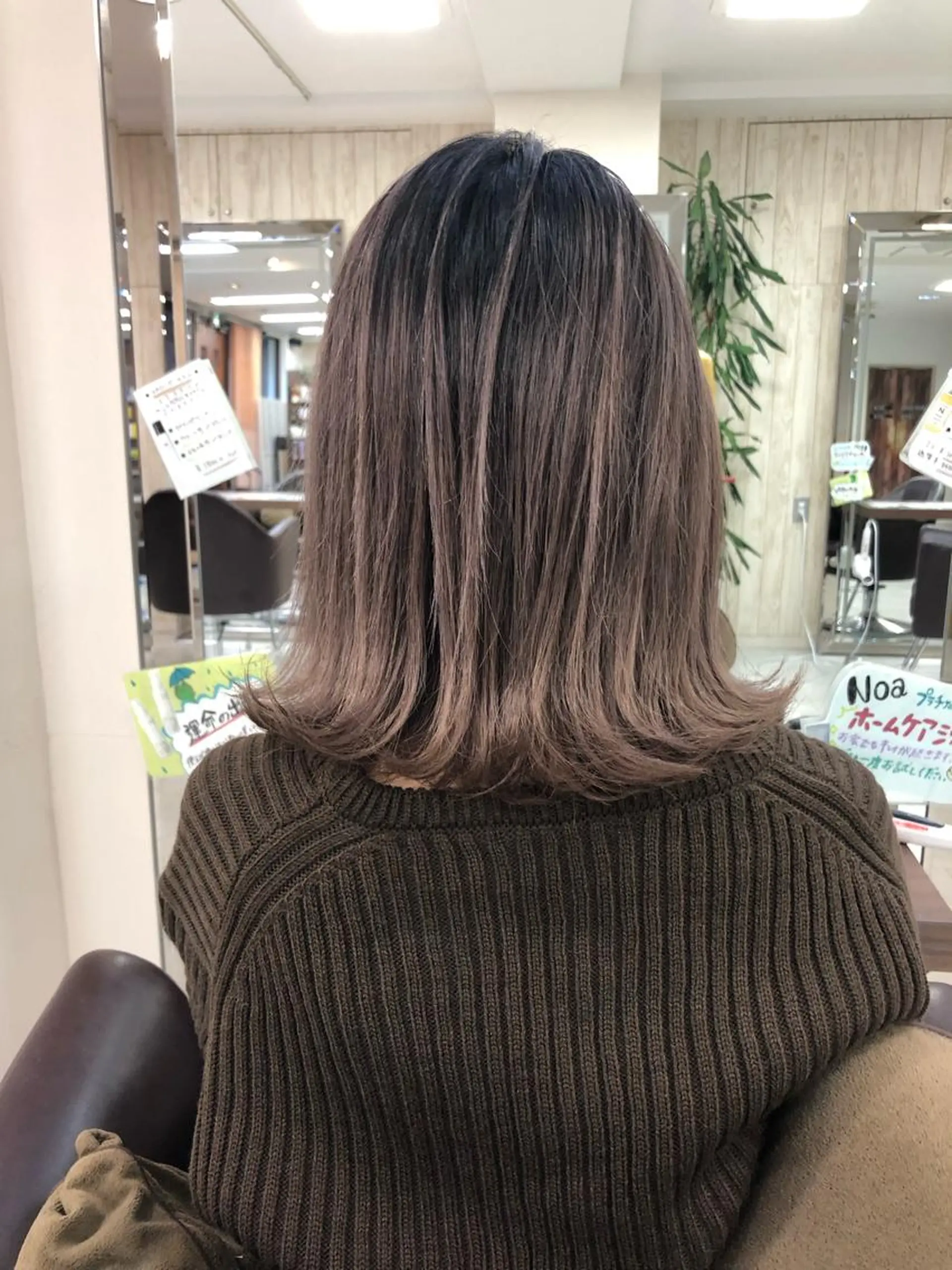 ミディアム SALOWIN  原宿ash所属・タナカ タクヤのヘアスタイル