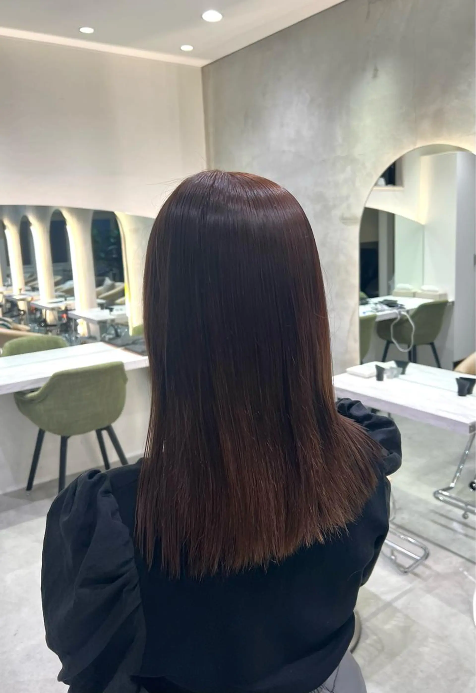 セミロング カラー 宮嶋 蓮のヘアスタイル