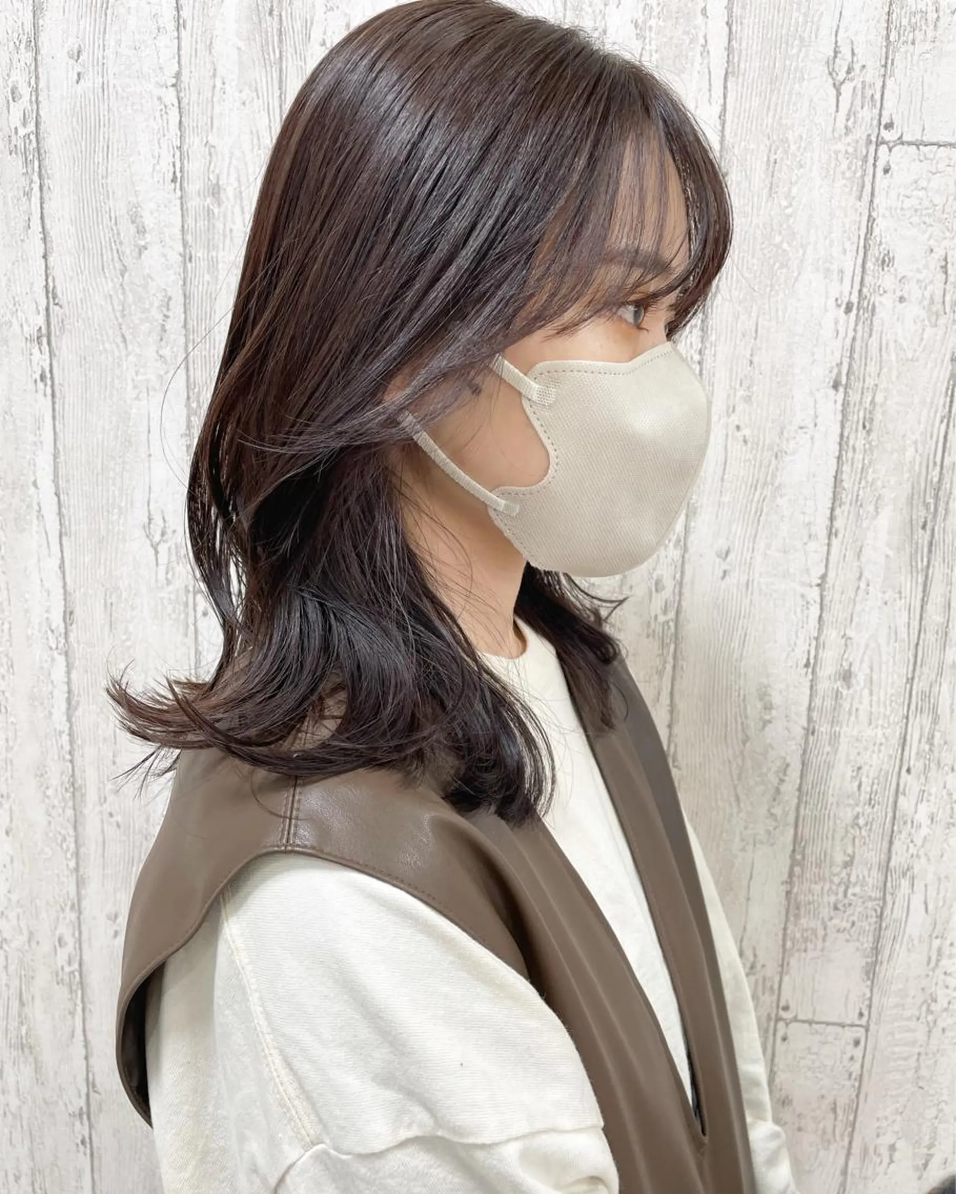 ミディアム カラー 立川 奈那子のヘアスタイル