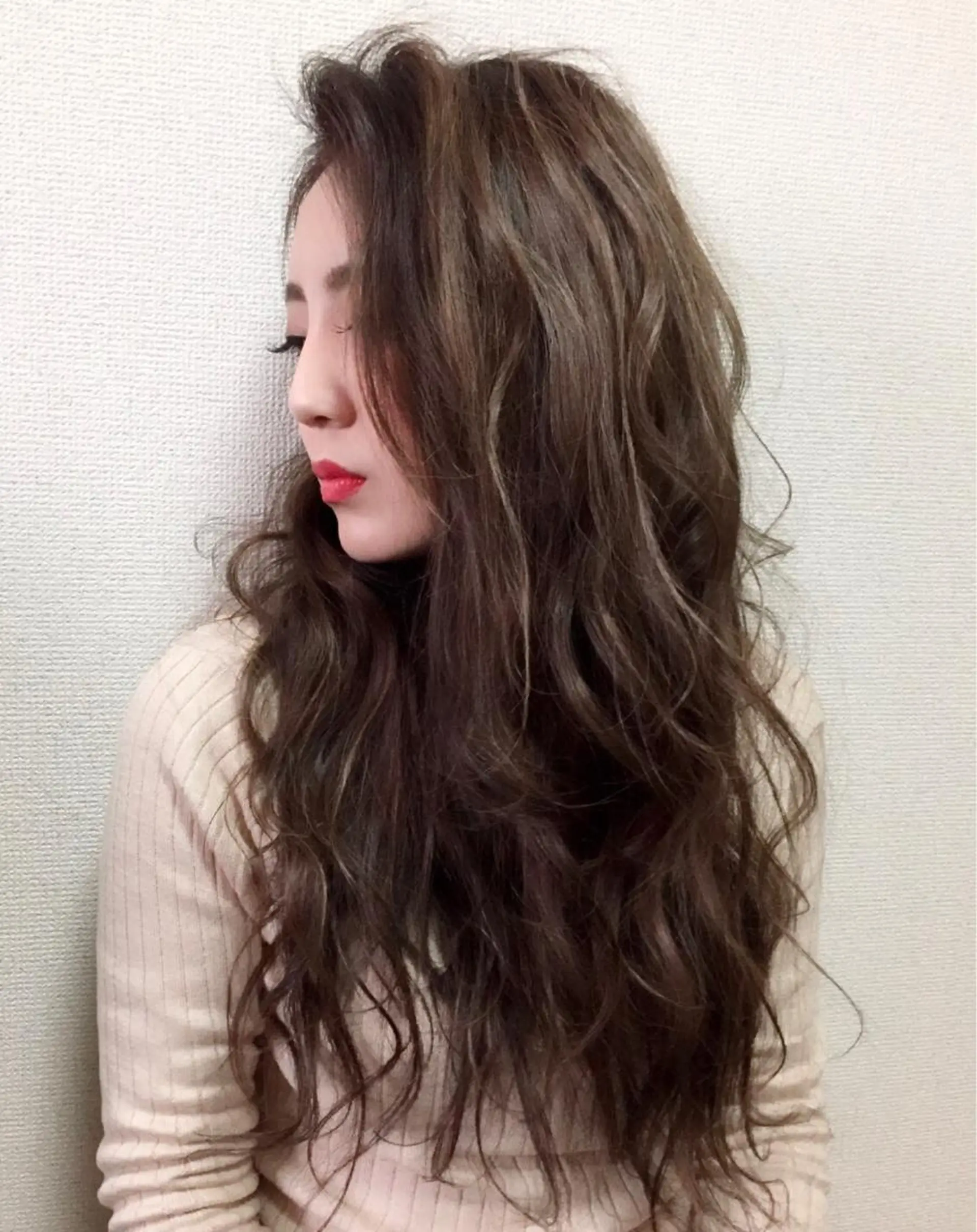 ロング 大月 優汰のヘアスタイル