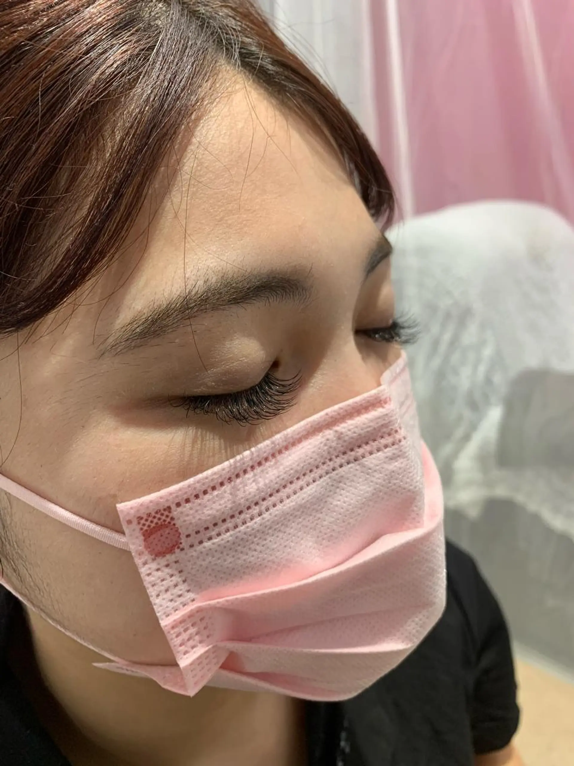 マツエク・マツパ なぽ ❤︎ y2k/韓国nailのネイルデザイン