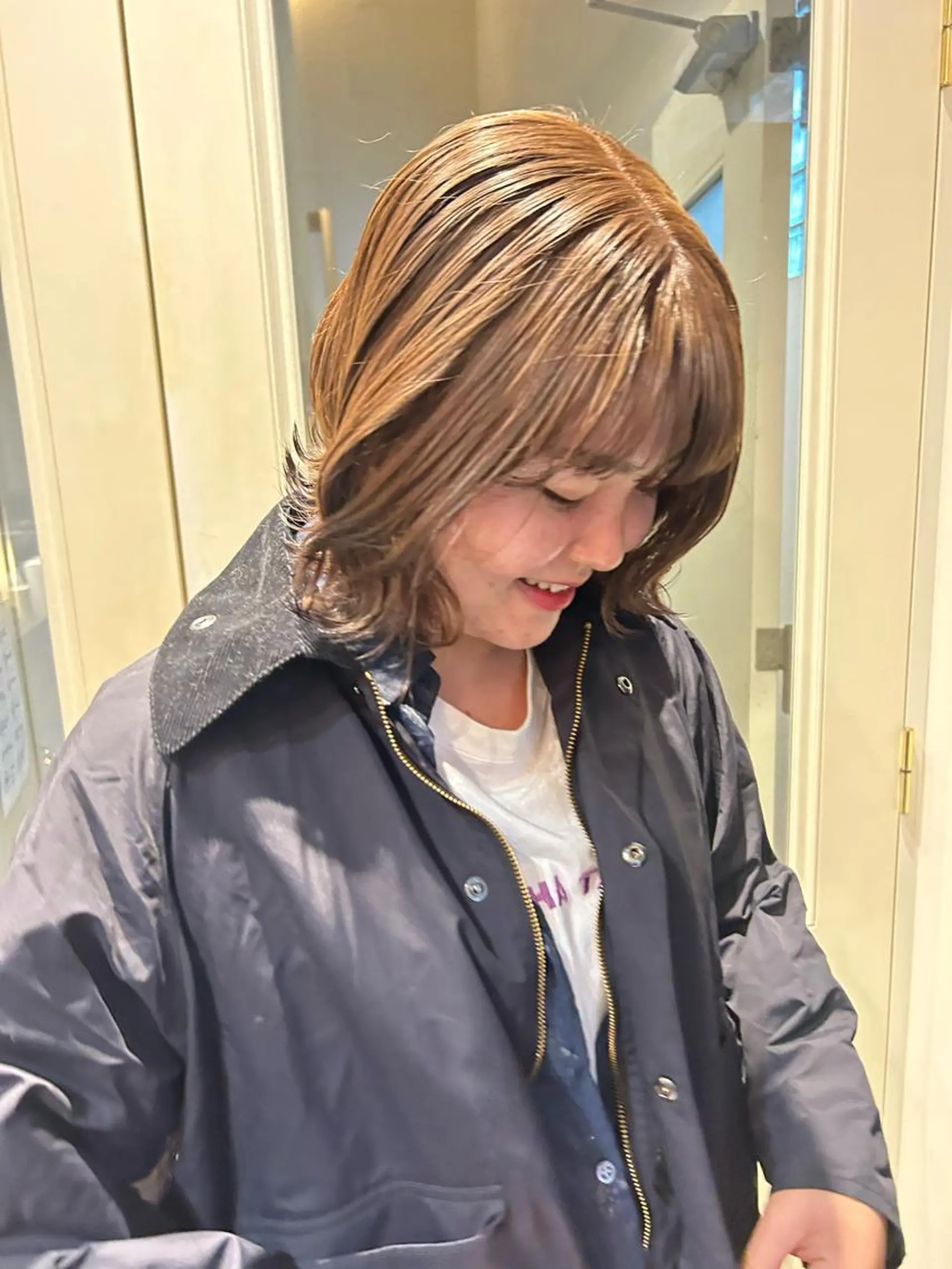 ミディアム カラー 薄暮 マツイ　レンのヘアスタイル