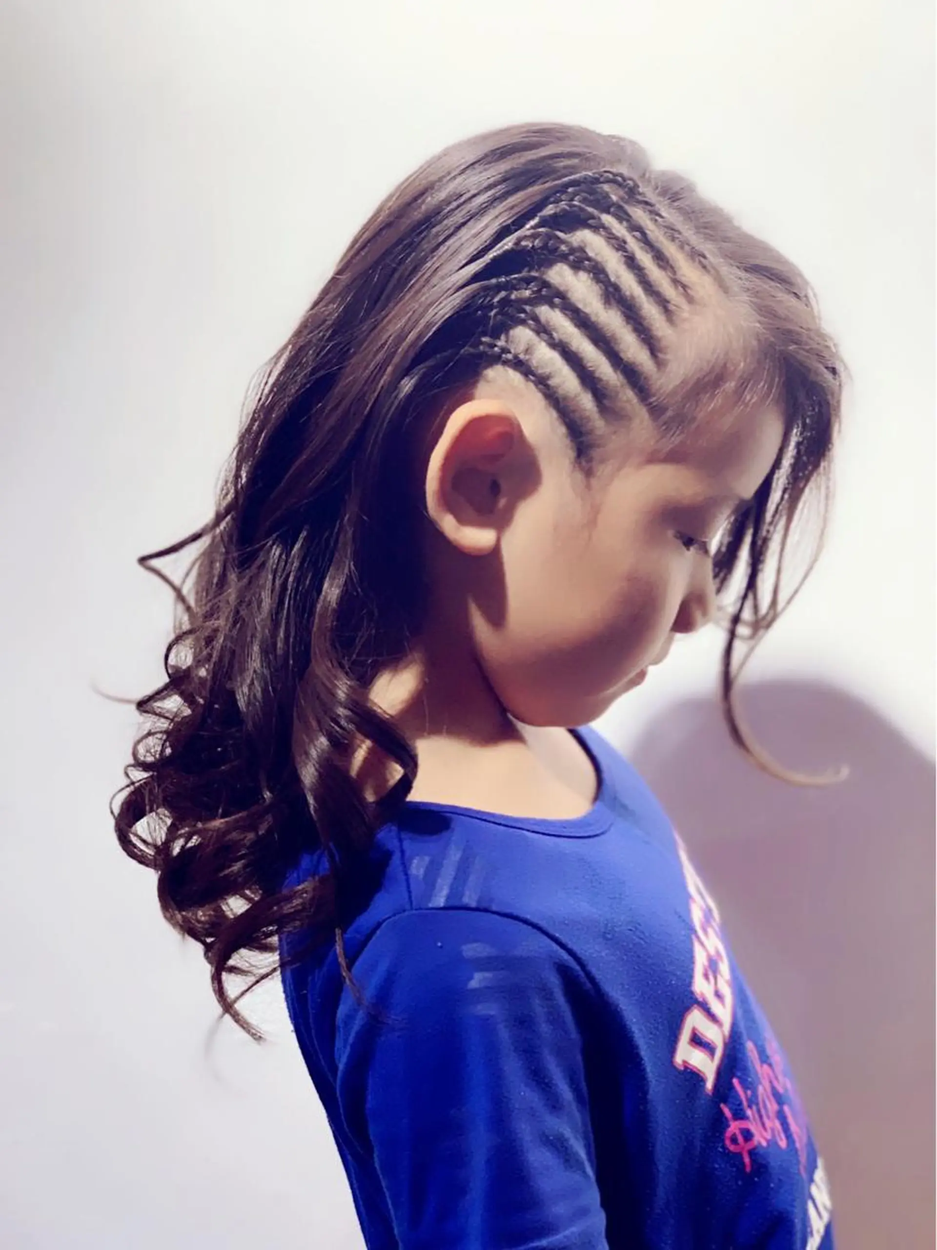 ロング ヤノ ナオミのヘアスタイル