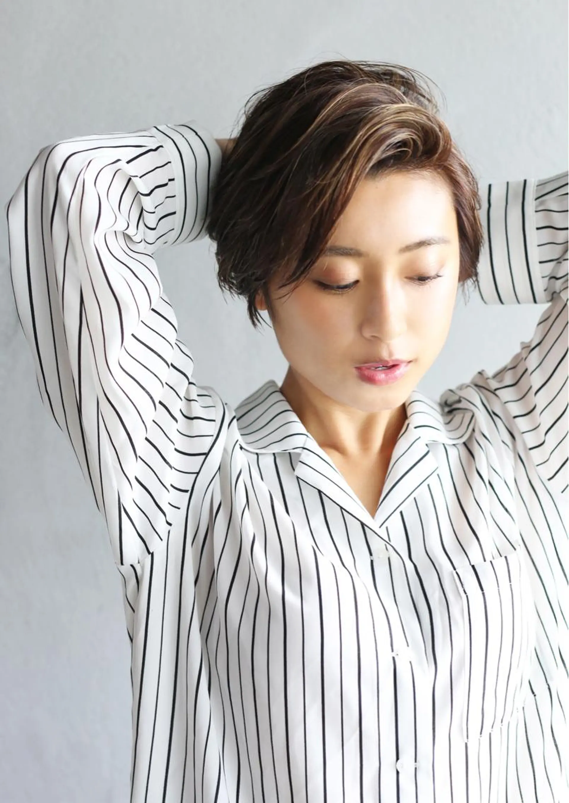 ショート かきあげバング ショートヘア カット ヘアカラー トリートメント ショート/ボブ/ 白髪染め/メンズ葛西のヘアスタイル