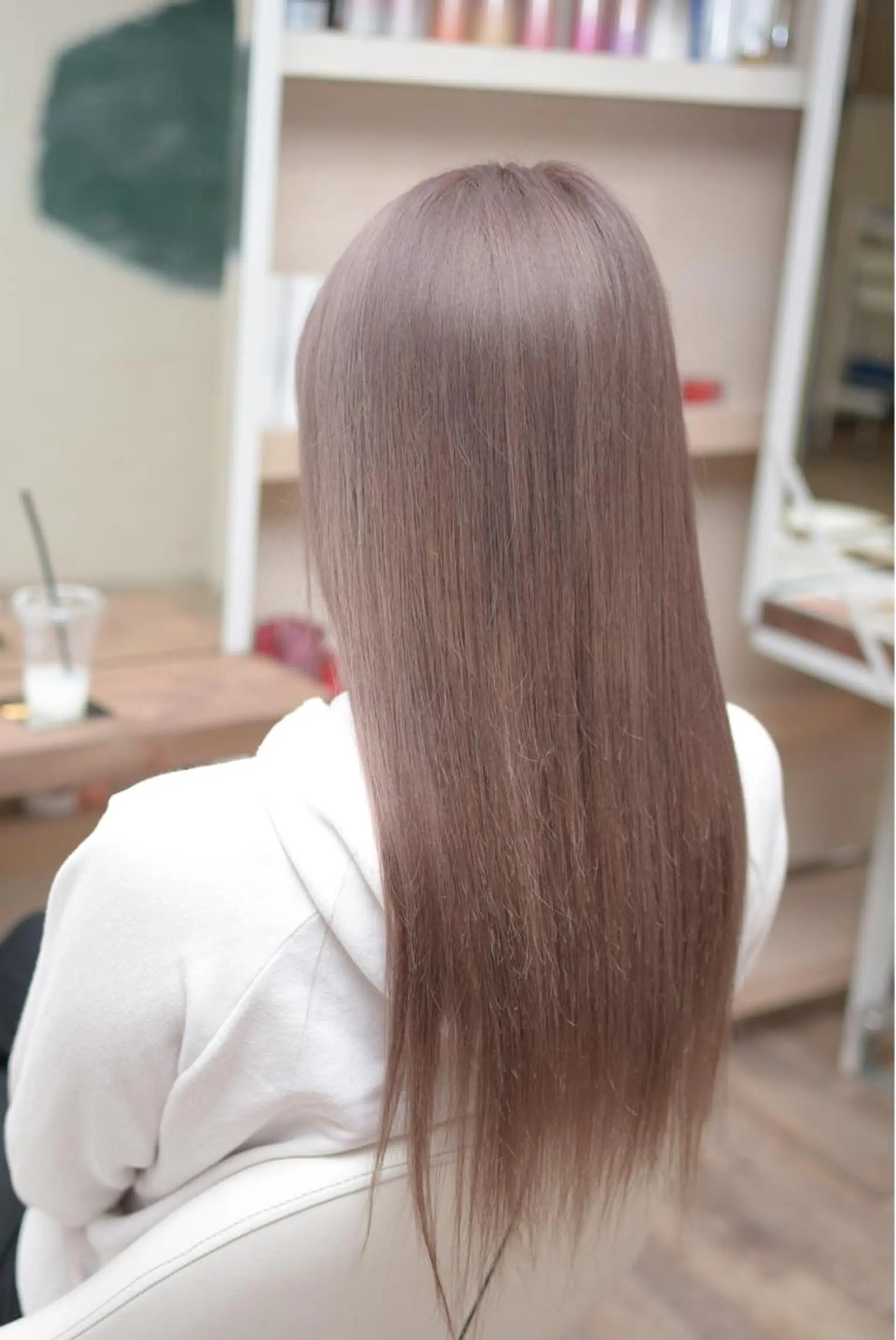 ロング ピンクブラウン DESIGNSALON  LIA💎デザインサロン　リア所属・レディース専用🌷咲 の垢抜けブリーチ部屋のヘアスタイル