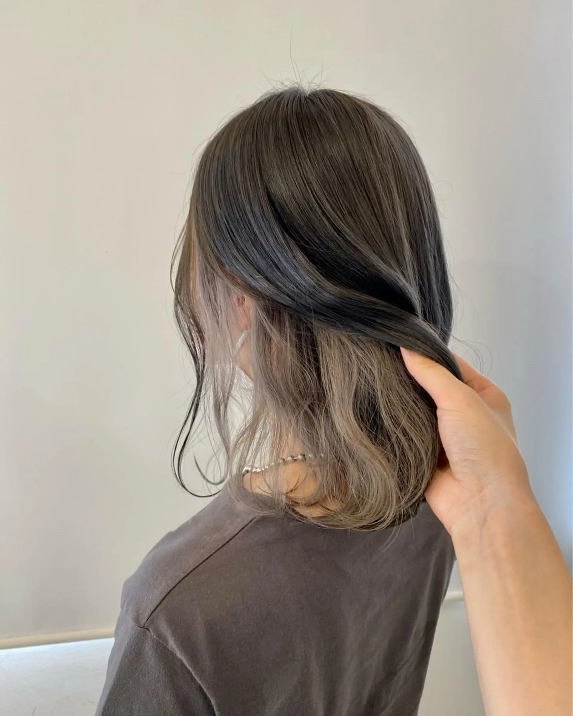ミディアム Okamura Chisatoのヘアスタイル