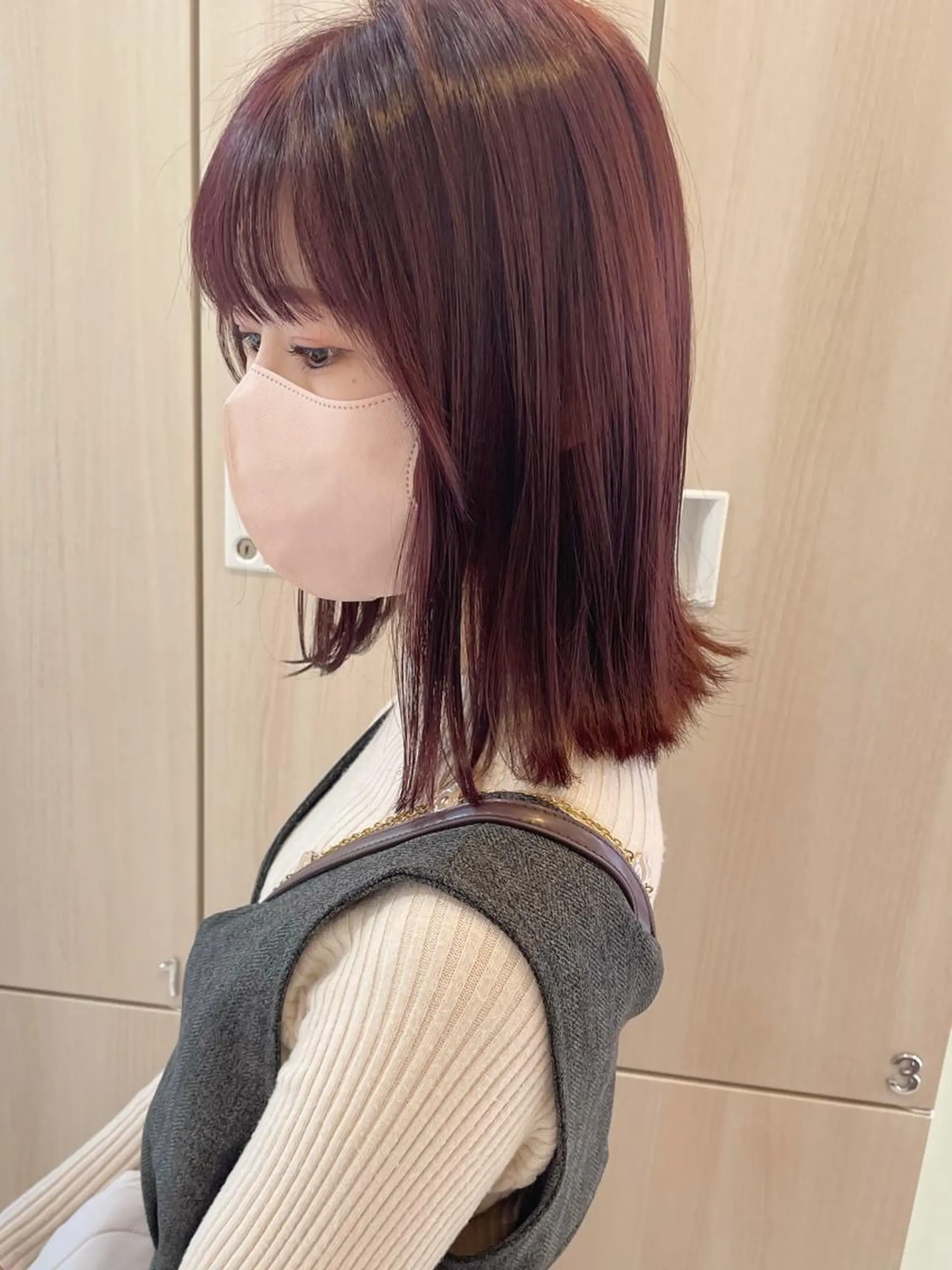 ミディアム 切りっぱなしボブ ピンクブラウン ボブ カット ヘアカラー 【ボブ/個室サロン】 癒し空間mimuraのヘアスタイル