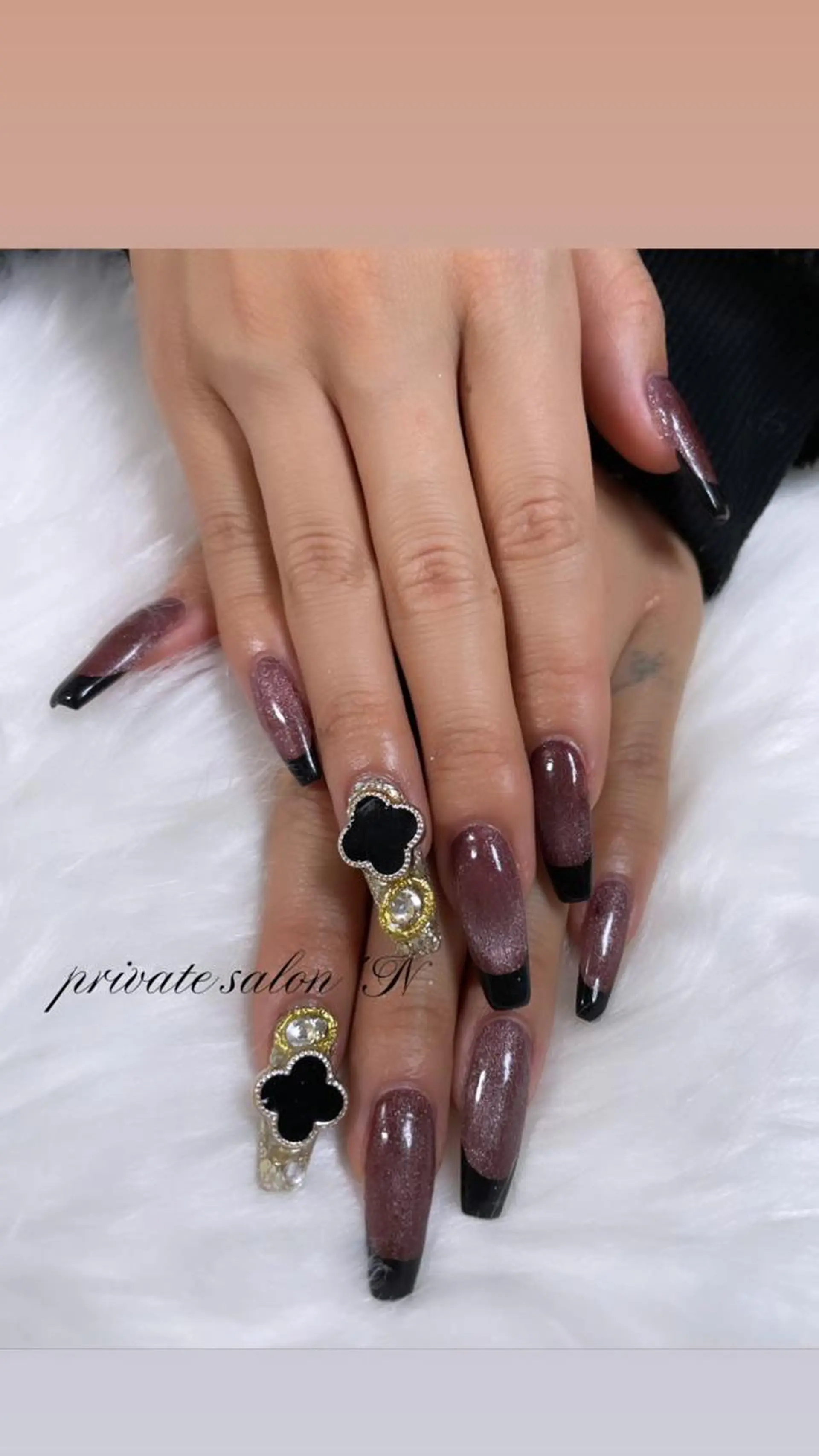 ネイル フレンチネイル マグネットネイル マグネットフレンチ BINERVA nail salonのネイルデザイン