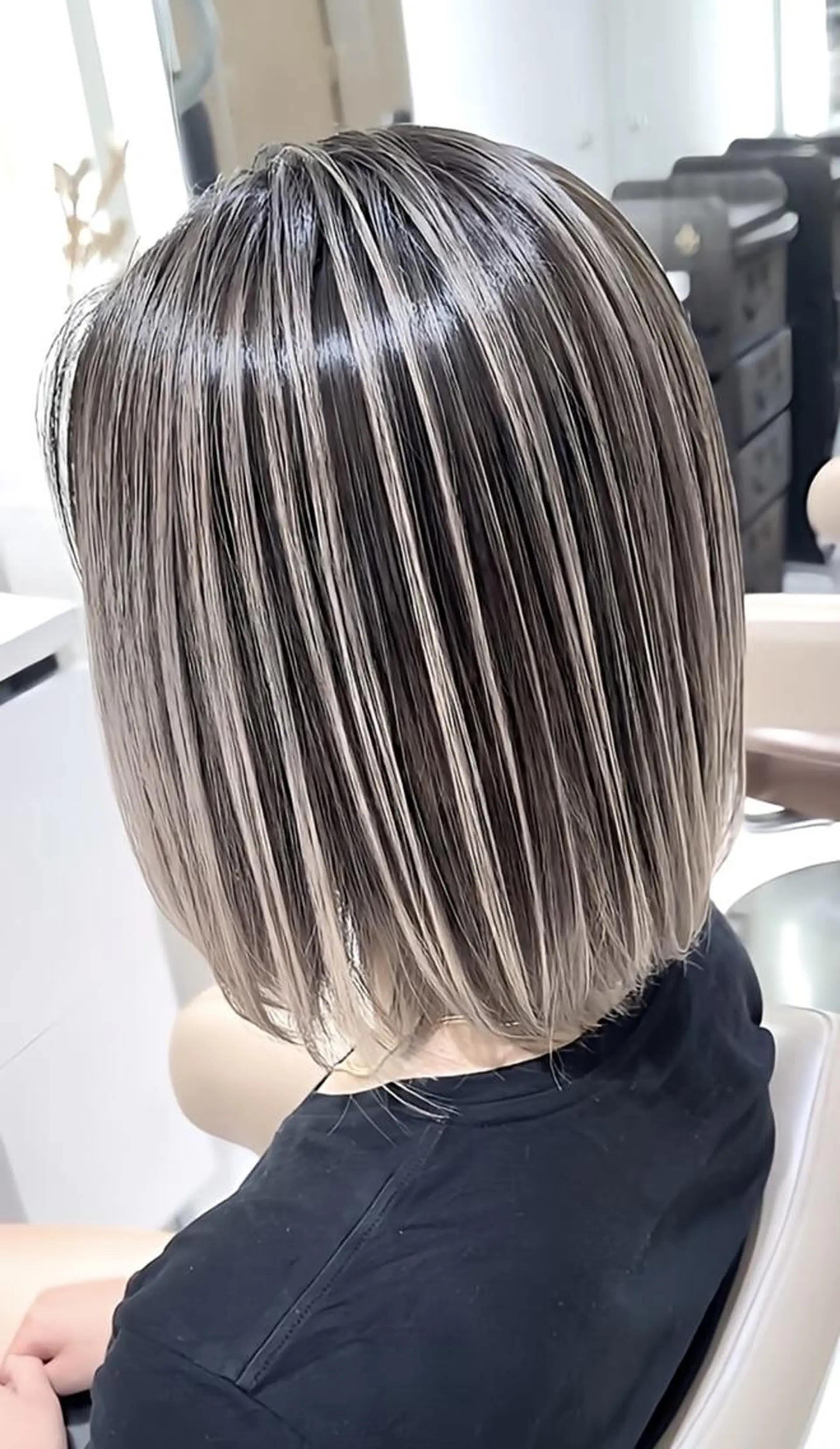 セミロング カラー バレイヤージュ 髪質改善 レイヤーカット カット ヘアカラー トリートメント 山崎俊輔/髪質改善 /バレイヤージュのヘアスタイル