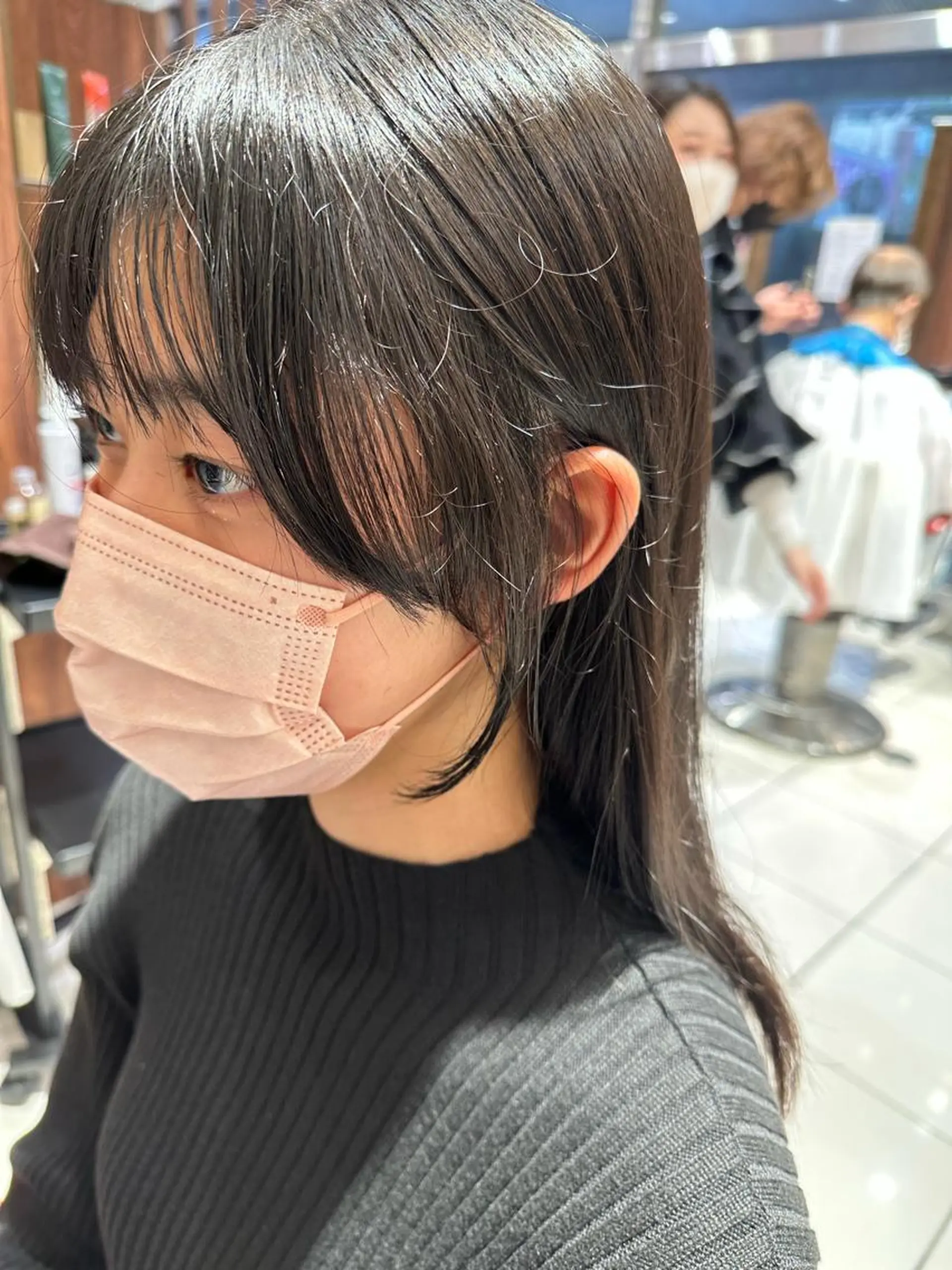 セミロング 顔周りカット 韓国風ヘア レイヤーカット カット トリートメント 💜髪質改善推し💜 Sein.せりのヘアスタイル