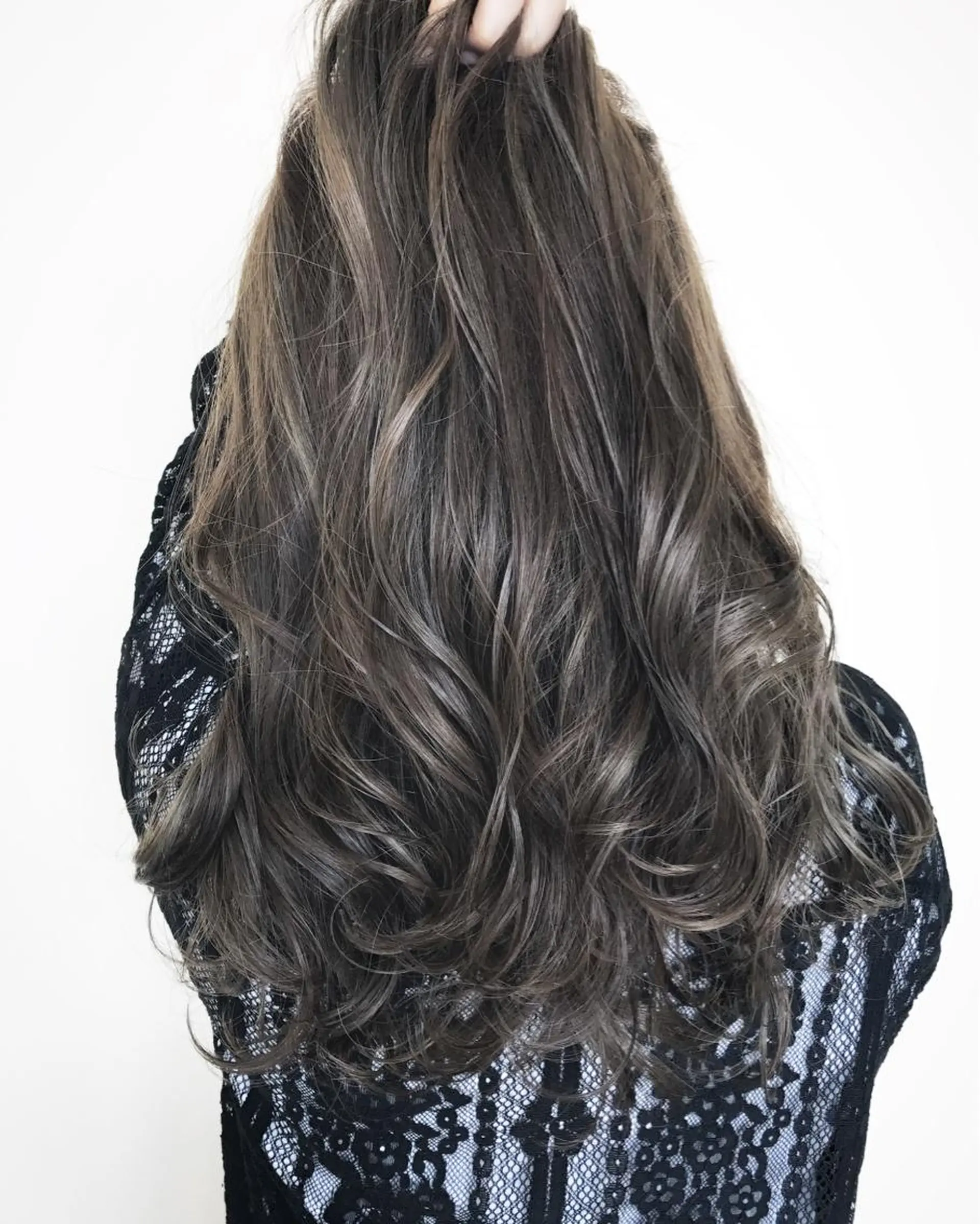 セミロング カラー 髪質改善サロン 心斎橋ARCHEのヘアスタイル