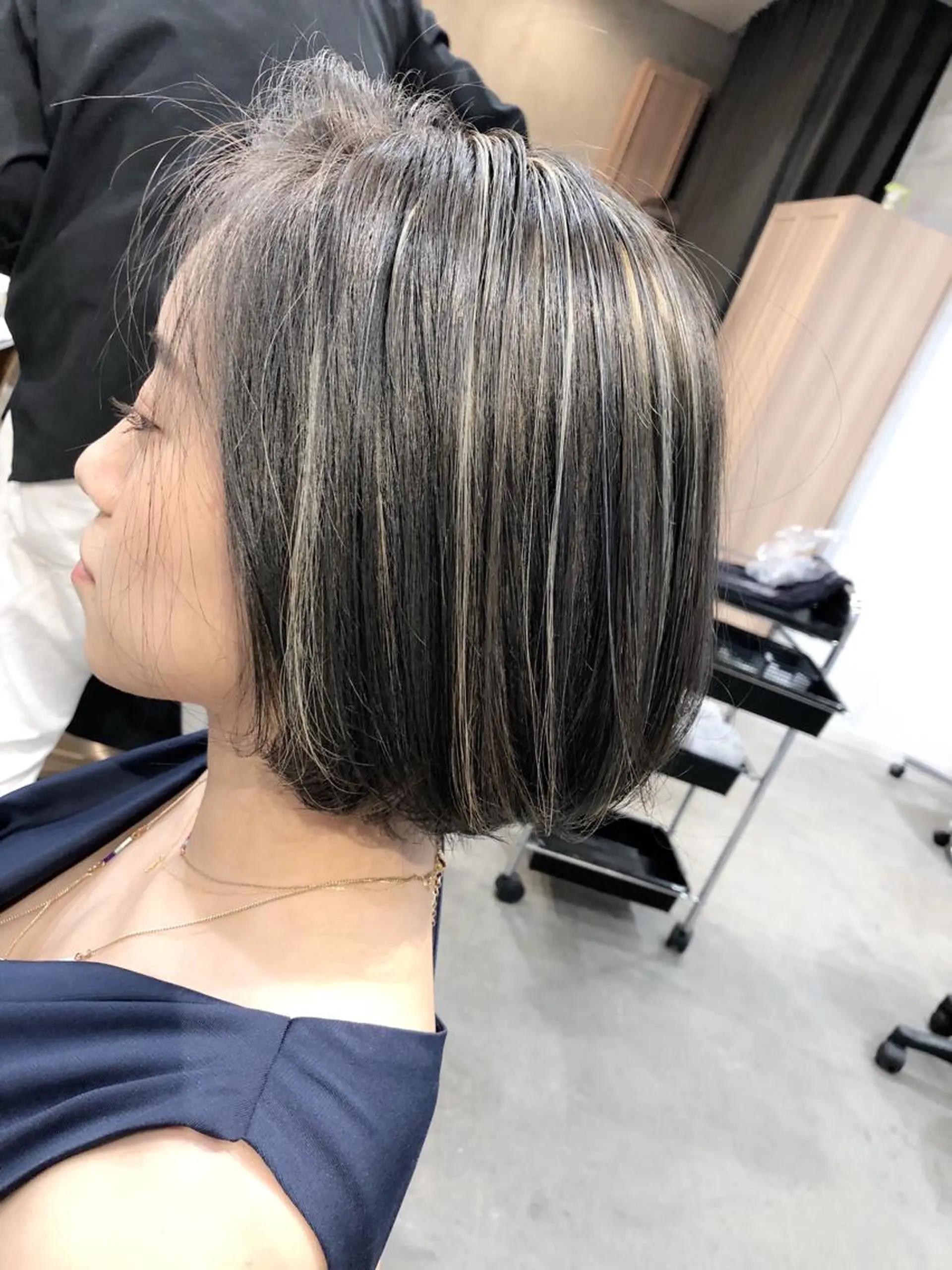 ミディアム カラー 🌼圧倒的な口コミ数 BRAVE柏東口のヘアスタイル