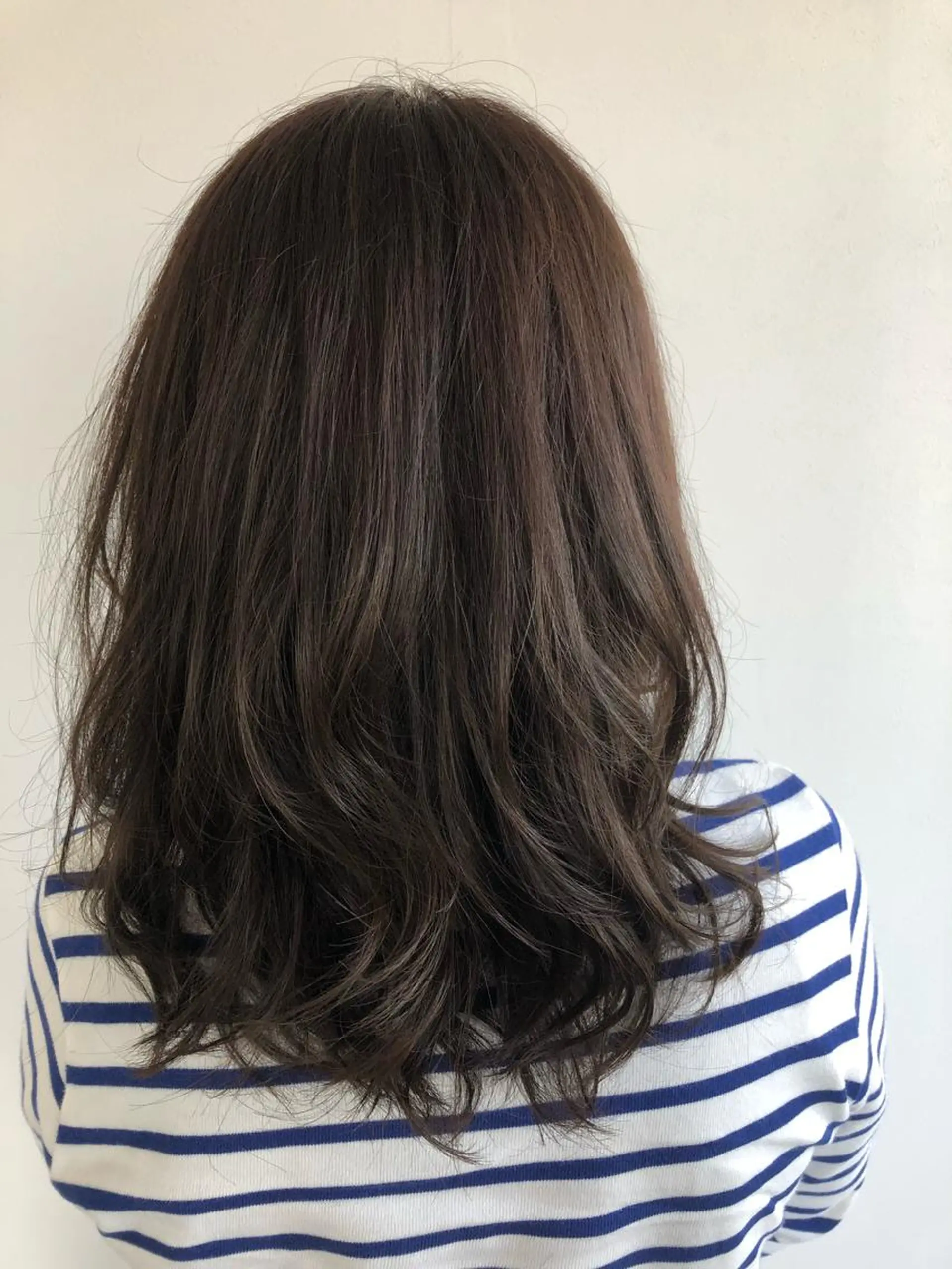 セミロング 松浦 圭希のヘアスタイル