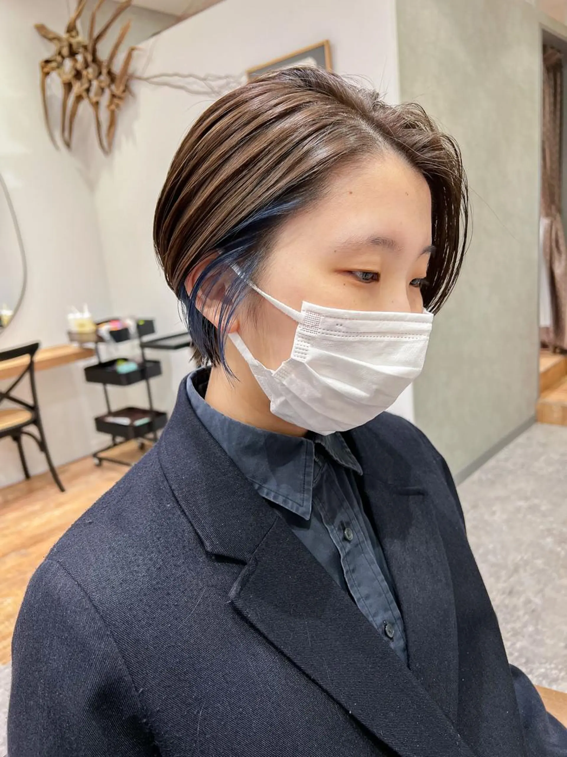 ショート カラー marble by KENJEのヘアスタイル