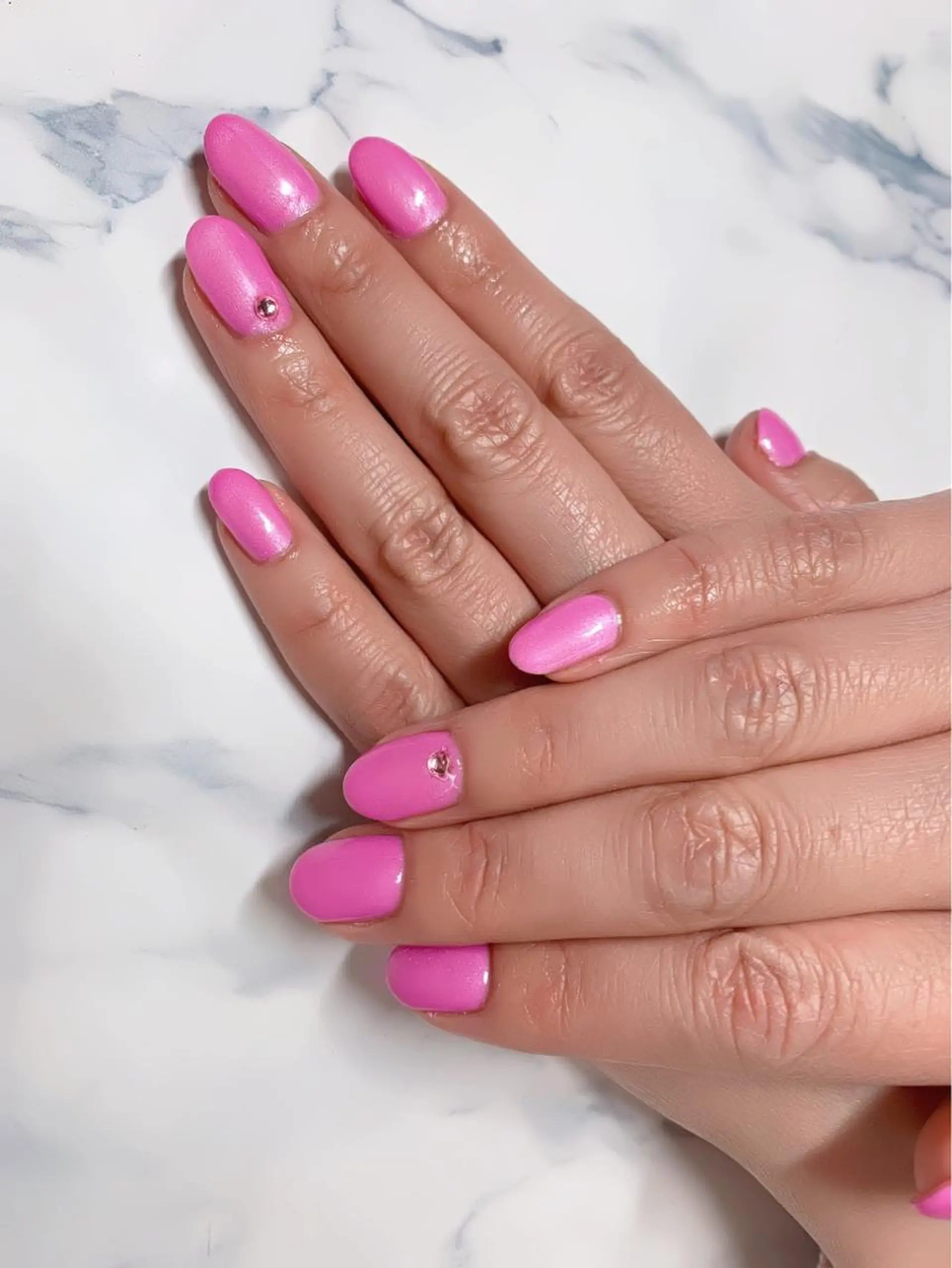 ネイル 菅野 愛花のネイルデザイン