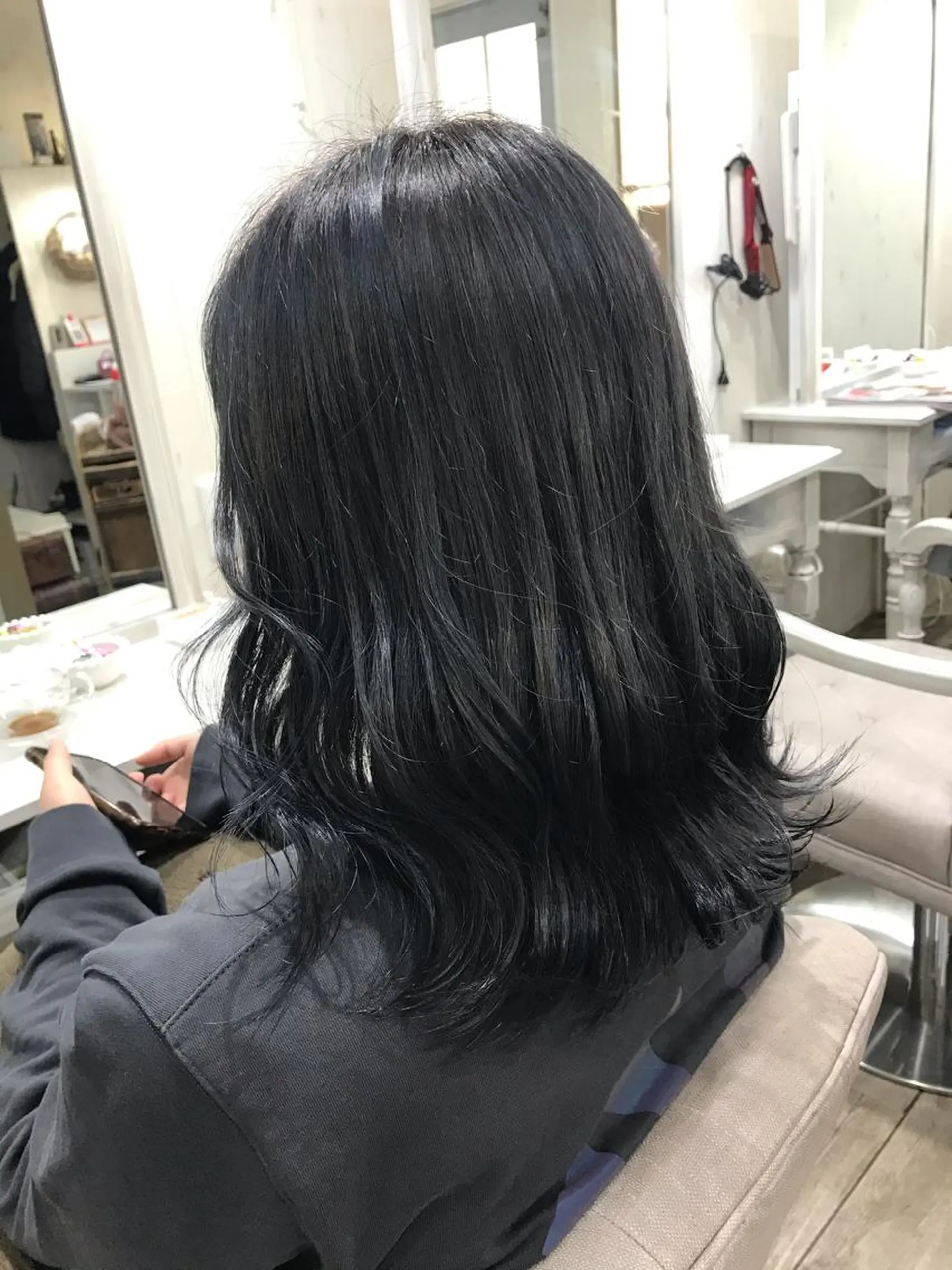 ミディアム ネモトメイナ🌿‬ 今月末で退職しますのヘアスタイル