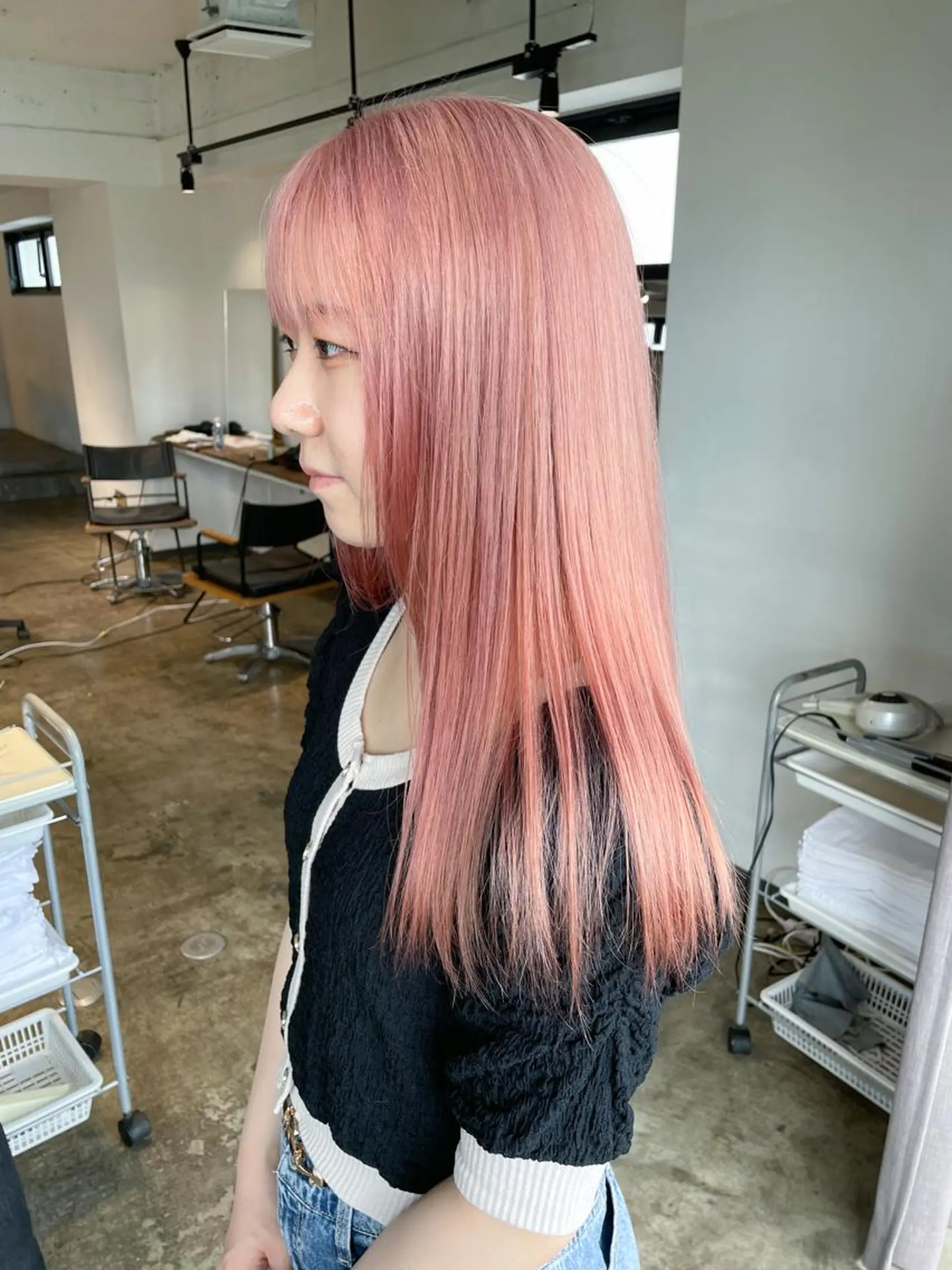 ロング カラー ヘアカラー トリートメント ハイトーン/レイヤー /ケアブリーチ石川治のヘアスタイル