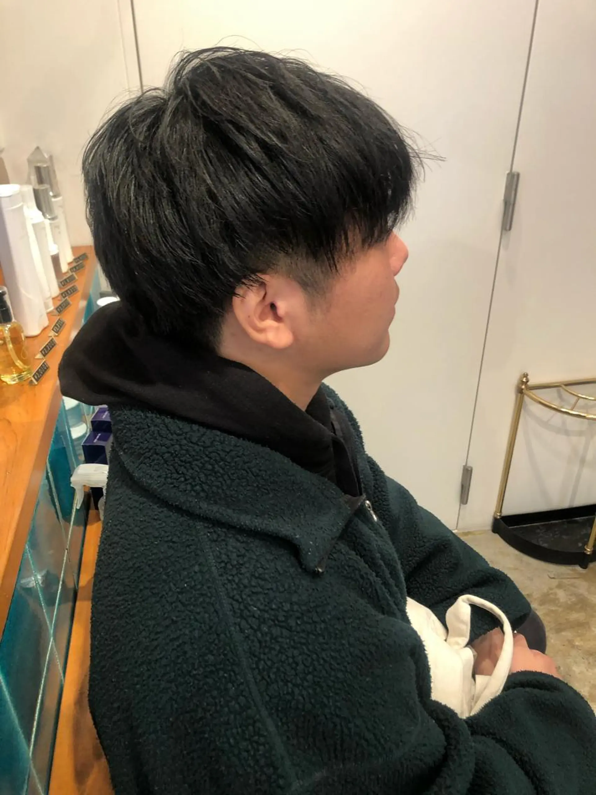 ショート メンズ カット トリートメント MIOベージュカラー 柔らかいカラーのヘアスタイル