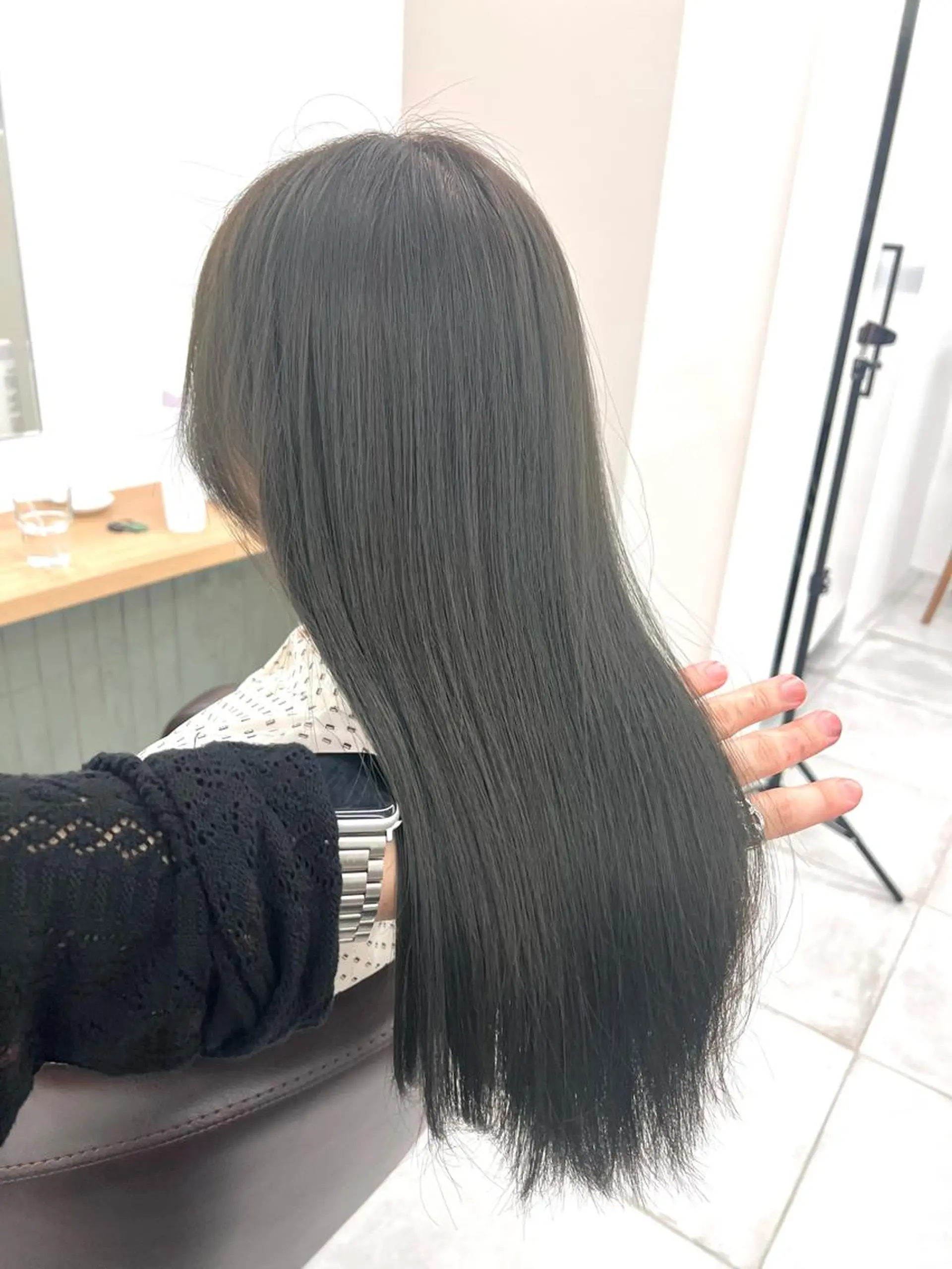 ロング カラー カット ヘアカラー トリートメント 赤みゼロ/透明感 カラー🌿KANTAのヘアスタイル