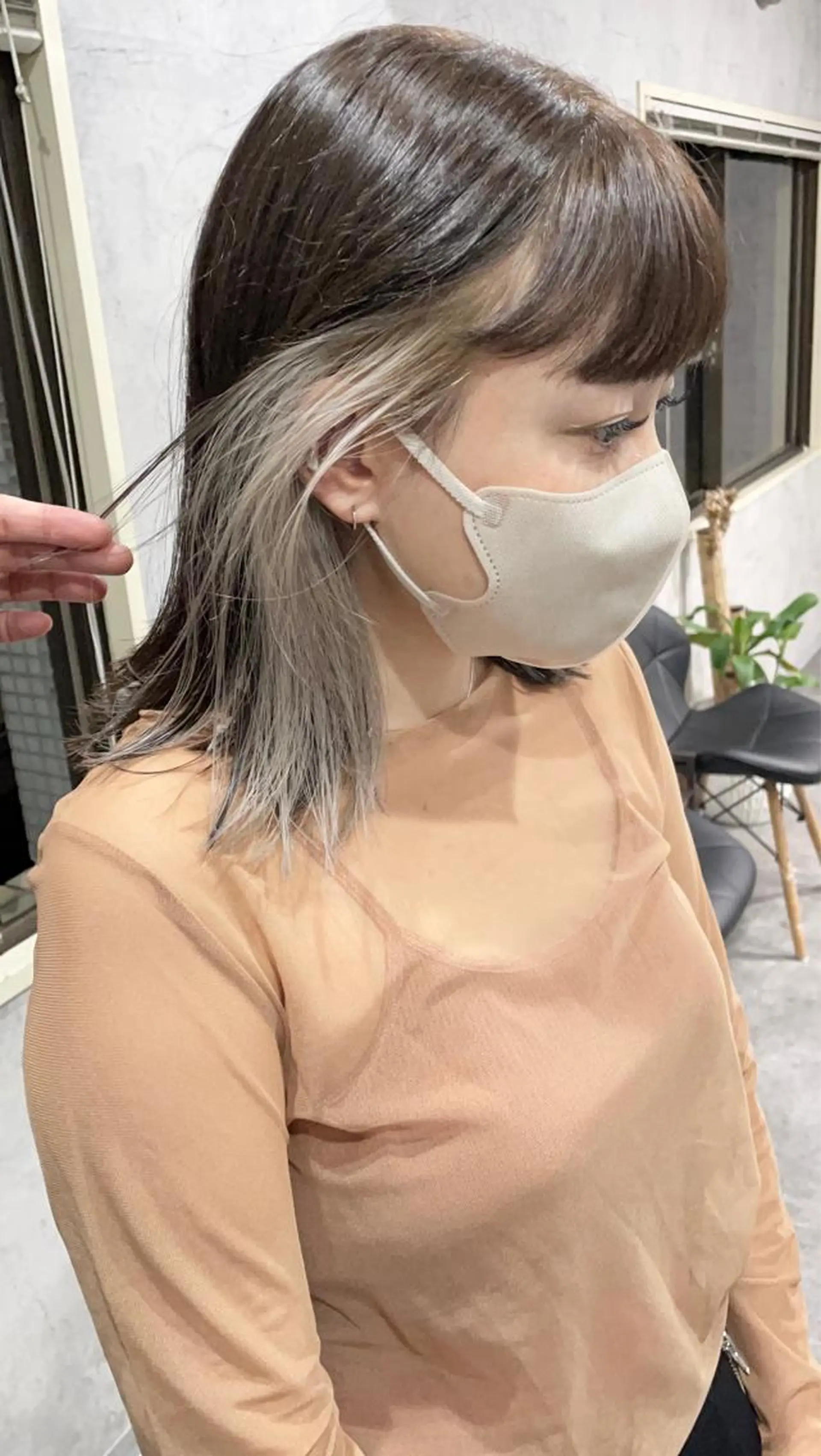 ミディアム カット ヘアカラー トリートメント ウルフ/デザイン/ 大阪/タカハシユウキのヘアスタイル