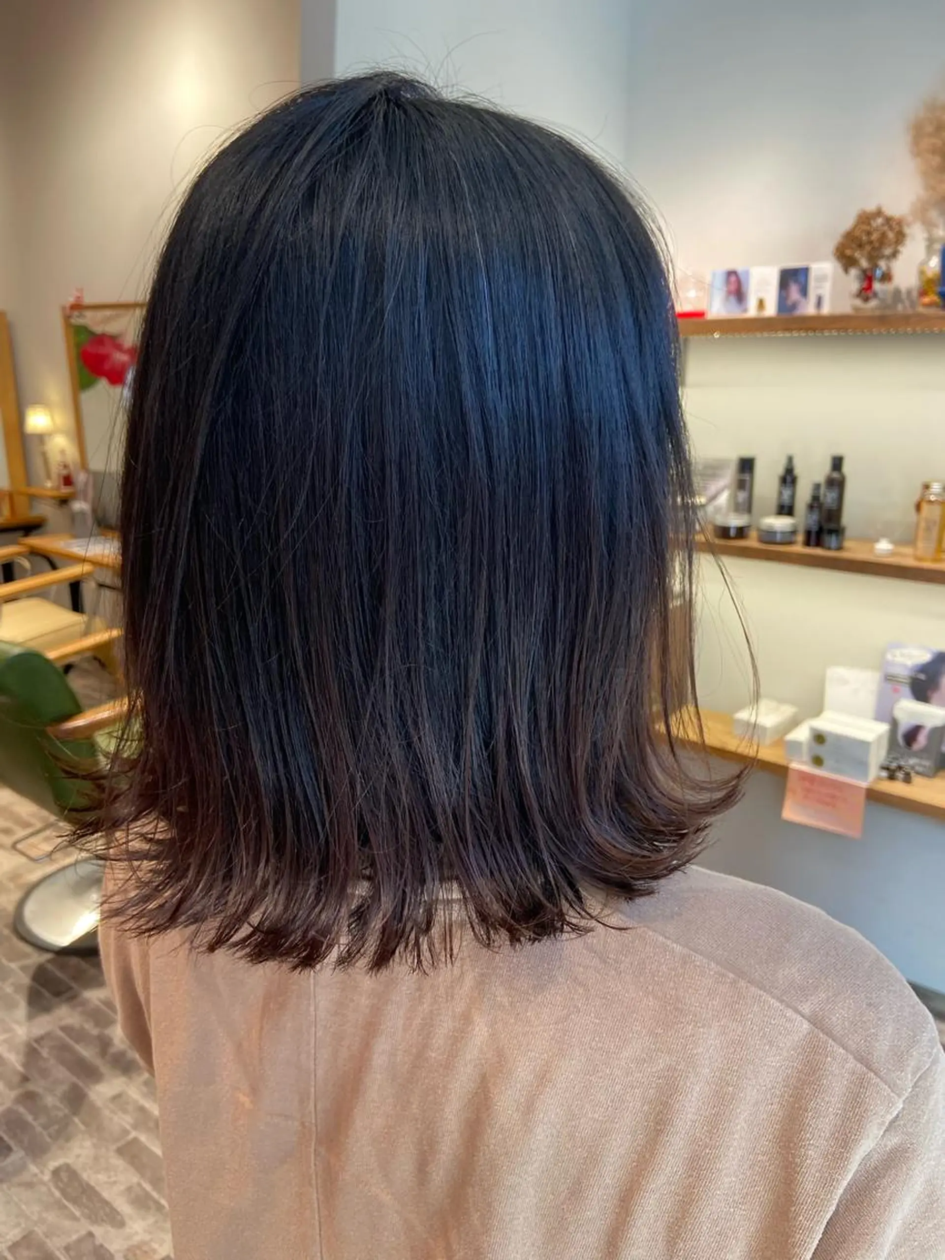 ミディアム 切りっぱなしボブ ボブ 滝口 江梨🔅のヘアスタイル