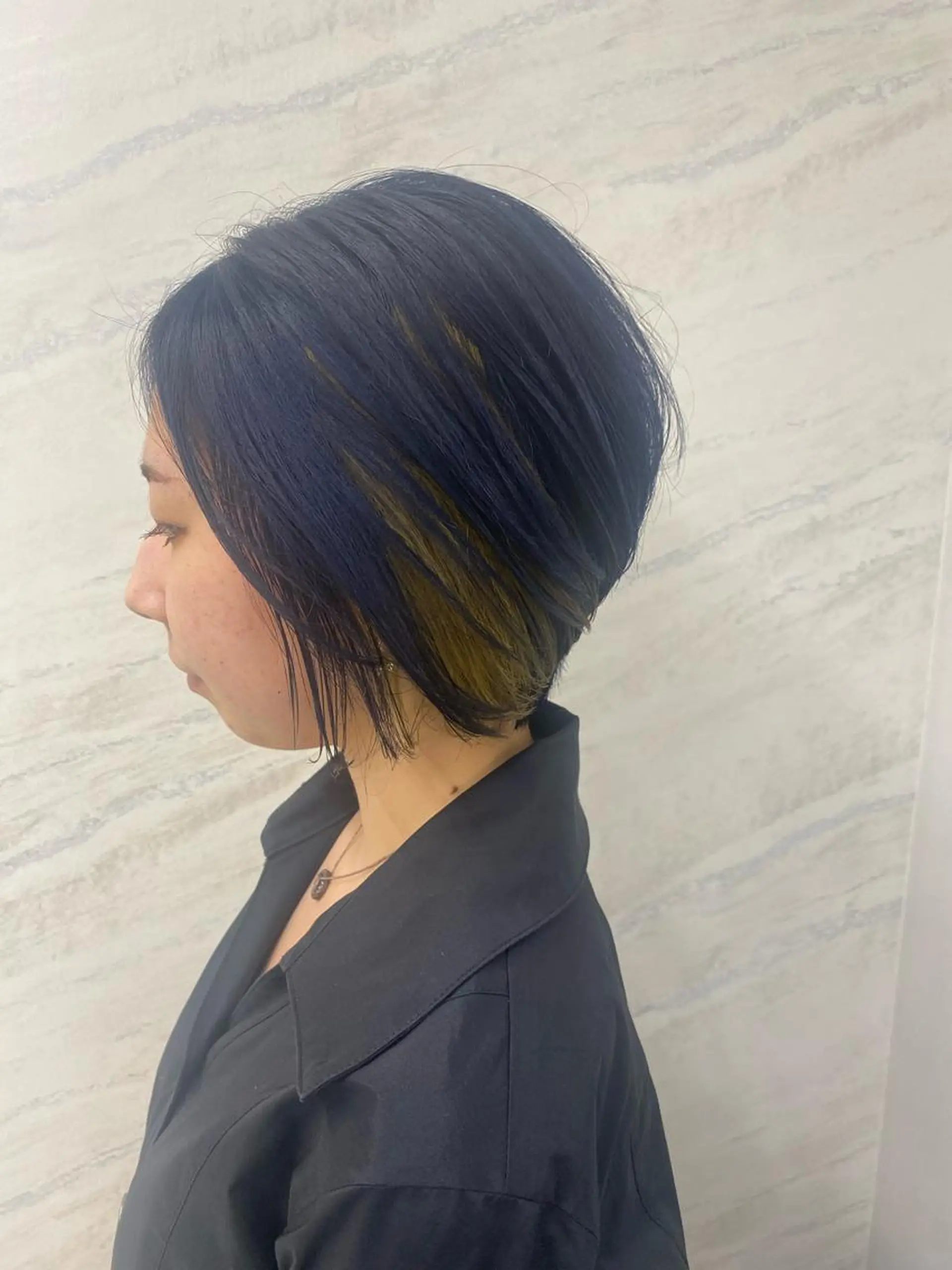 ショート カラー jill by gisel＿奥家のヘアスタイル