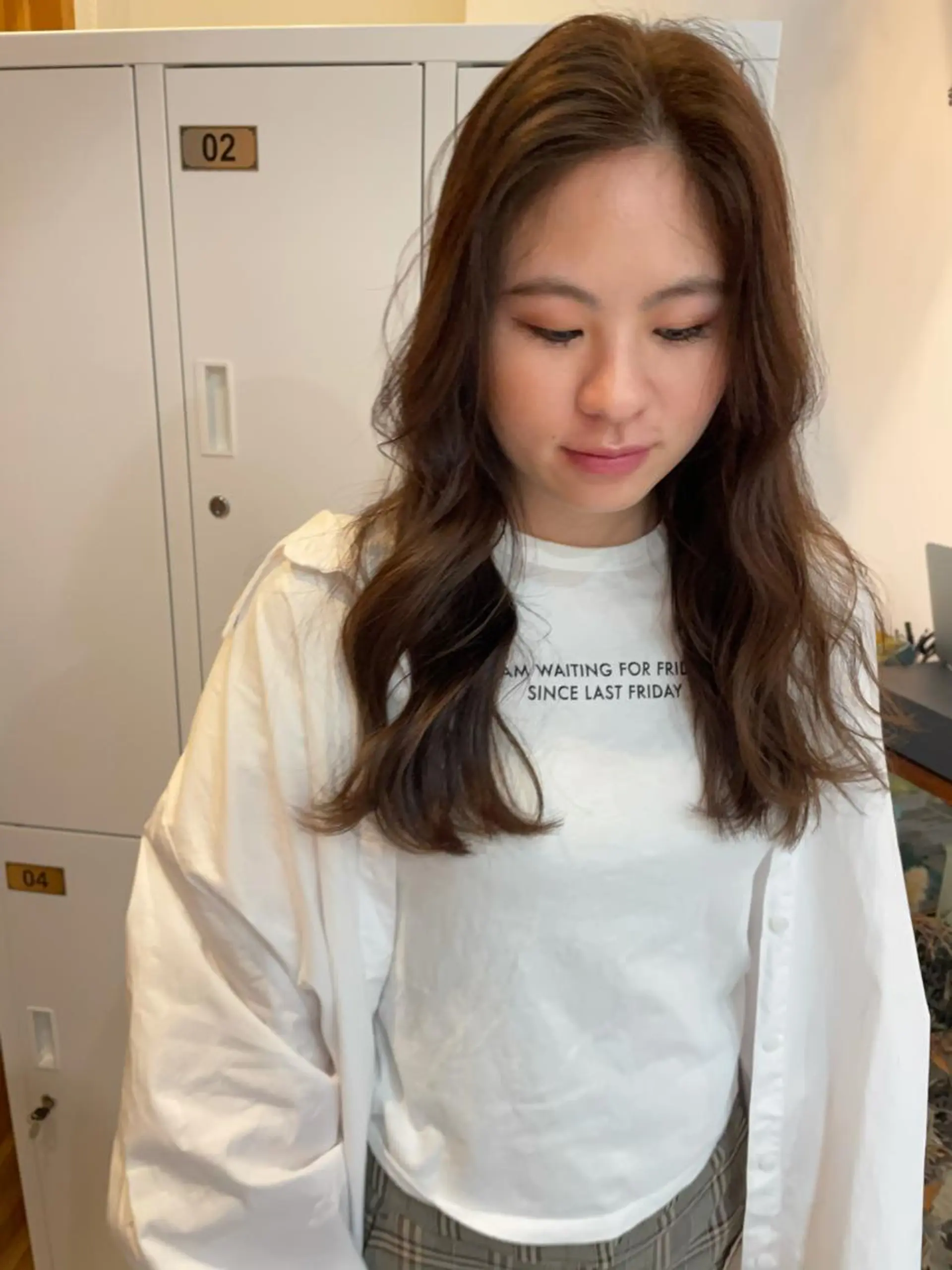 セミロング カラー ベージュカラー ブリーチ ブリーチなしカラー オリーブベージュ 韓国風ヘア カット ヘアカラー トリートメント 中目黒🌼 🌼ハナのヘアスタイル