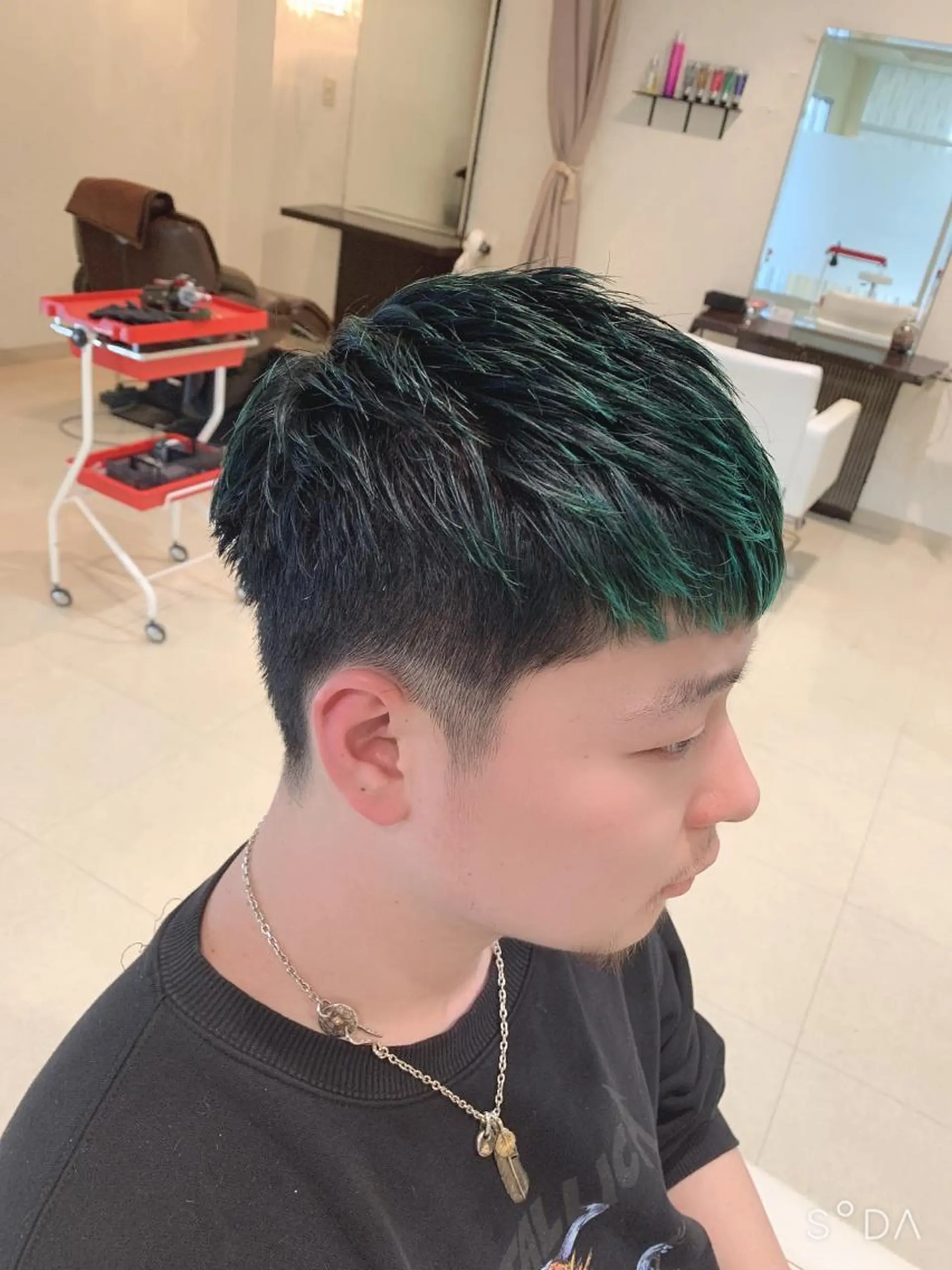 メンズ フェードカット マッシュ 杉山 拓矢のヘアスタイル