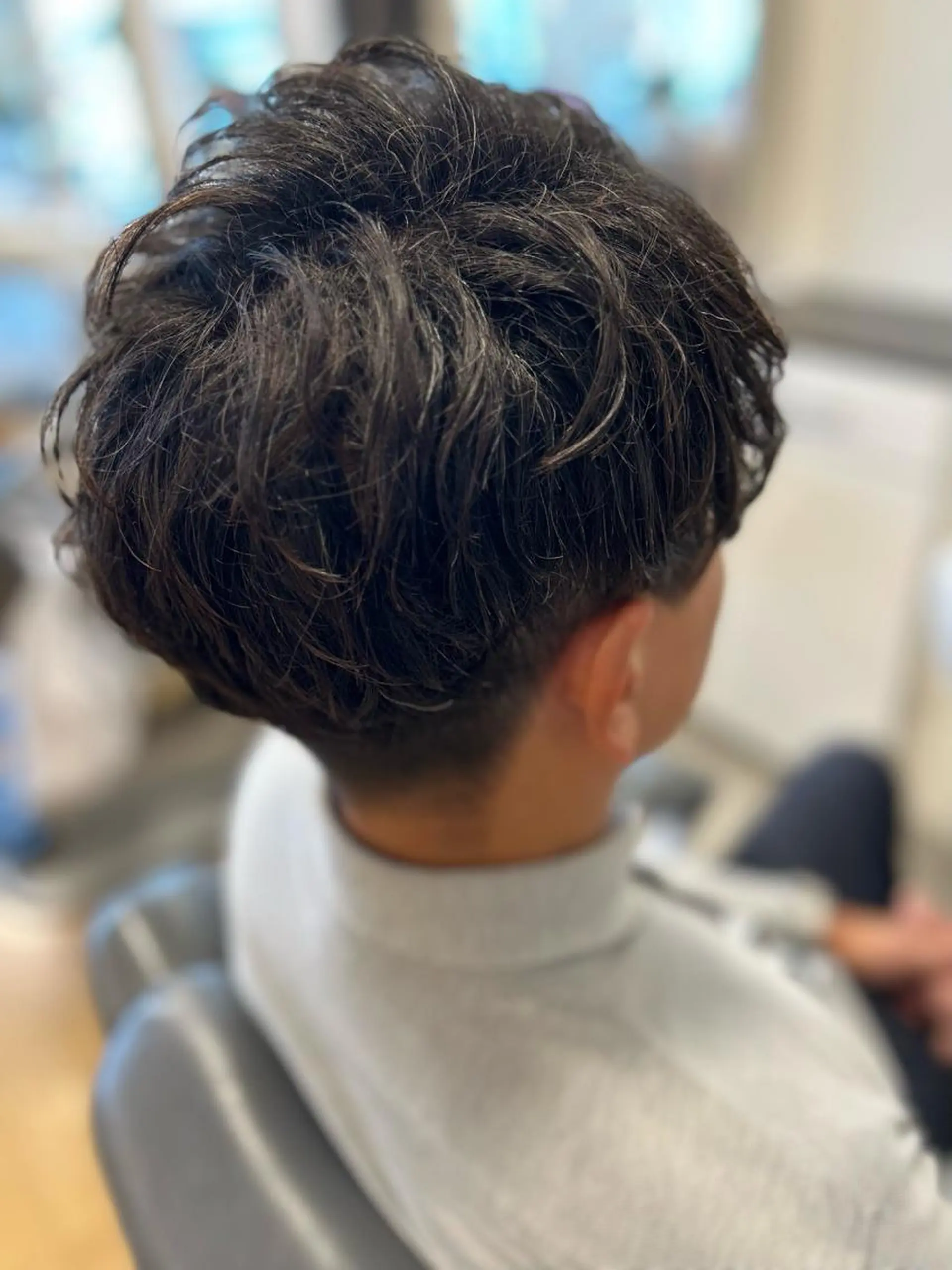 ミディアム メンズ ミディアムパーマ メンズパーマ カット パーマ 💈メンズカット特化 カズマ 💈のヘアスタイル