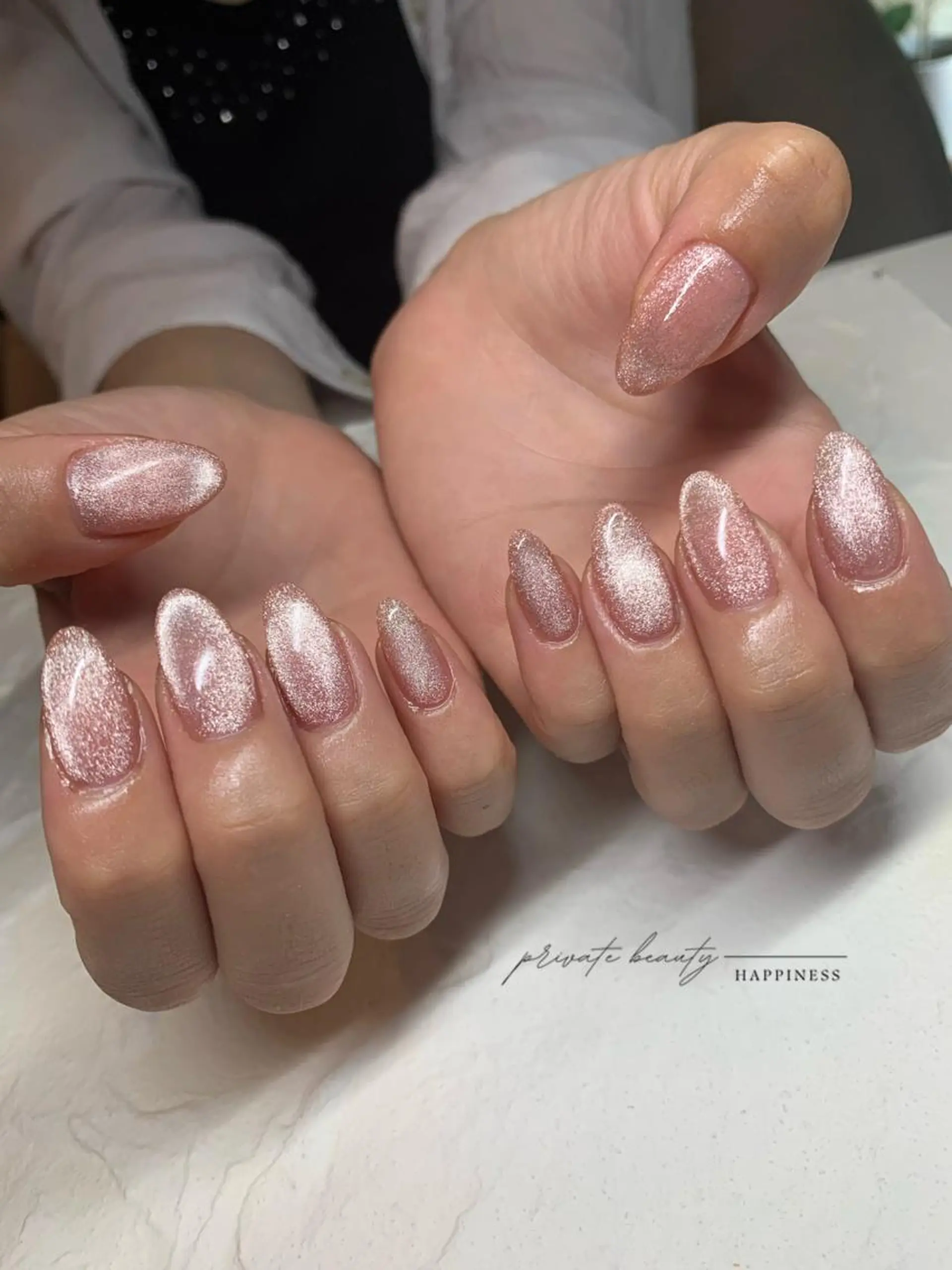 ネイル アートネイル ラメ(グリッター) マグネットネイル スカルプネイル 夏ネイル ハンドネイル happiness nailのネイルデザイン