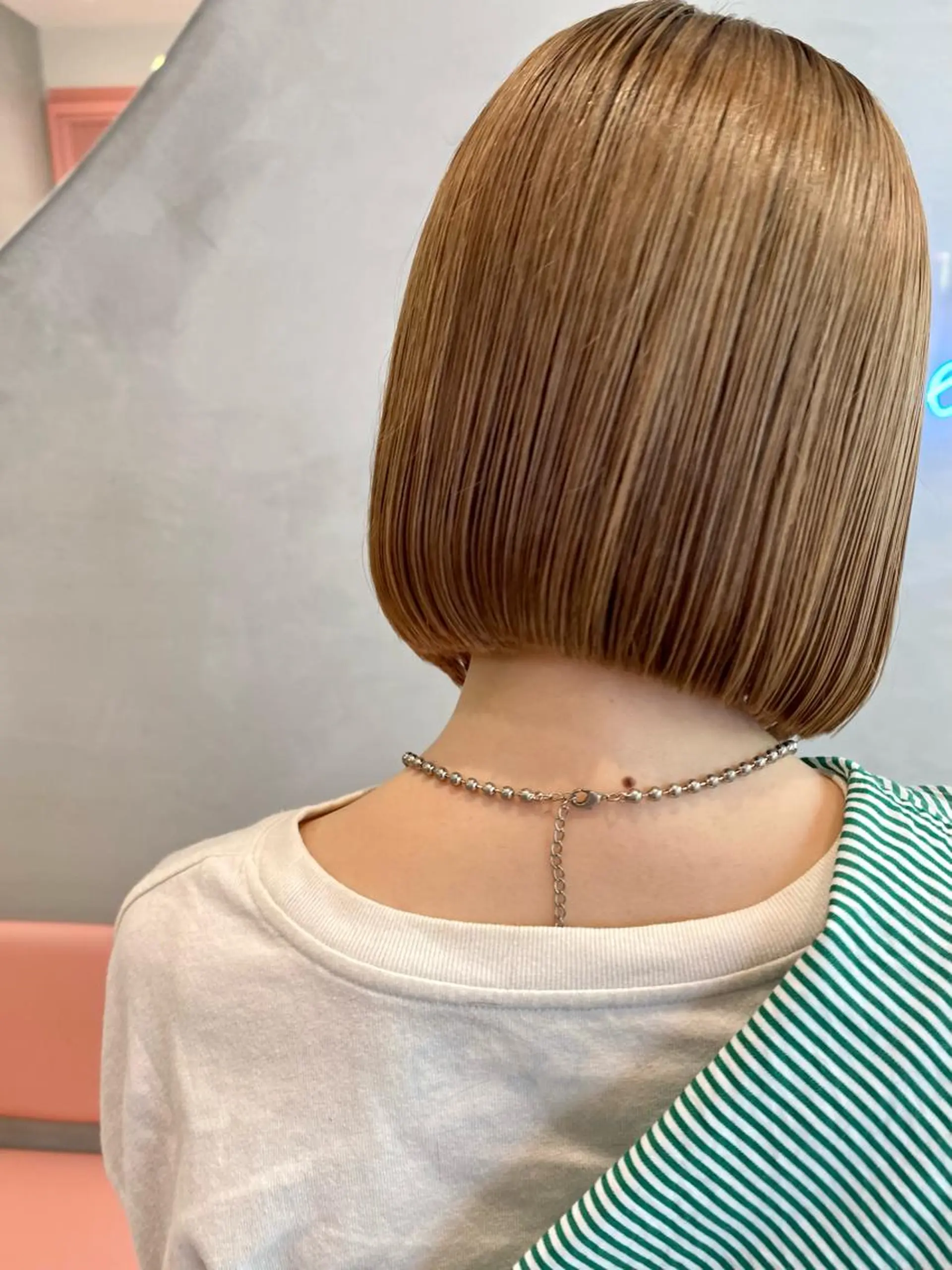 ミディアム カラー カット ヘアカラー トリートメント 顔周り/ブリーチなし /縮毛矯正🫧伊勢のヘアスタイル