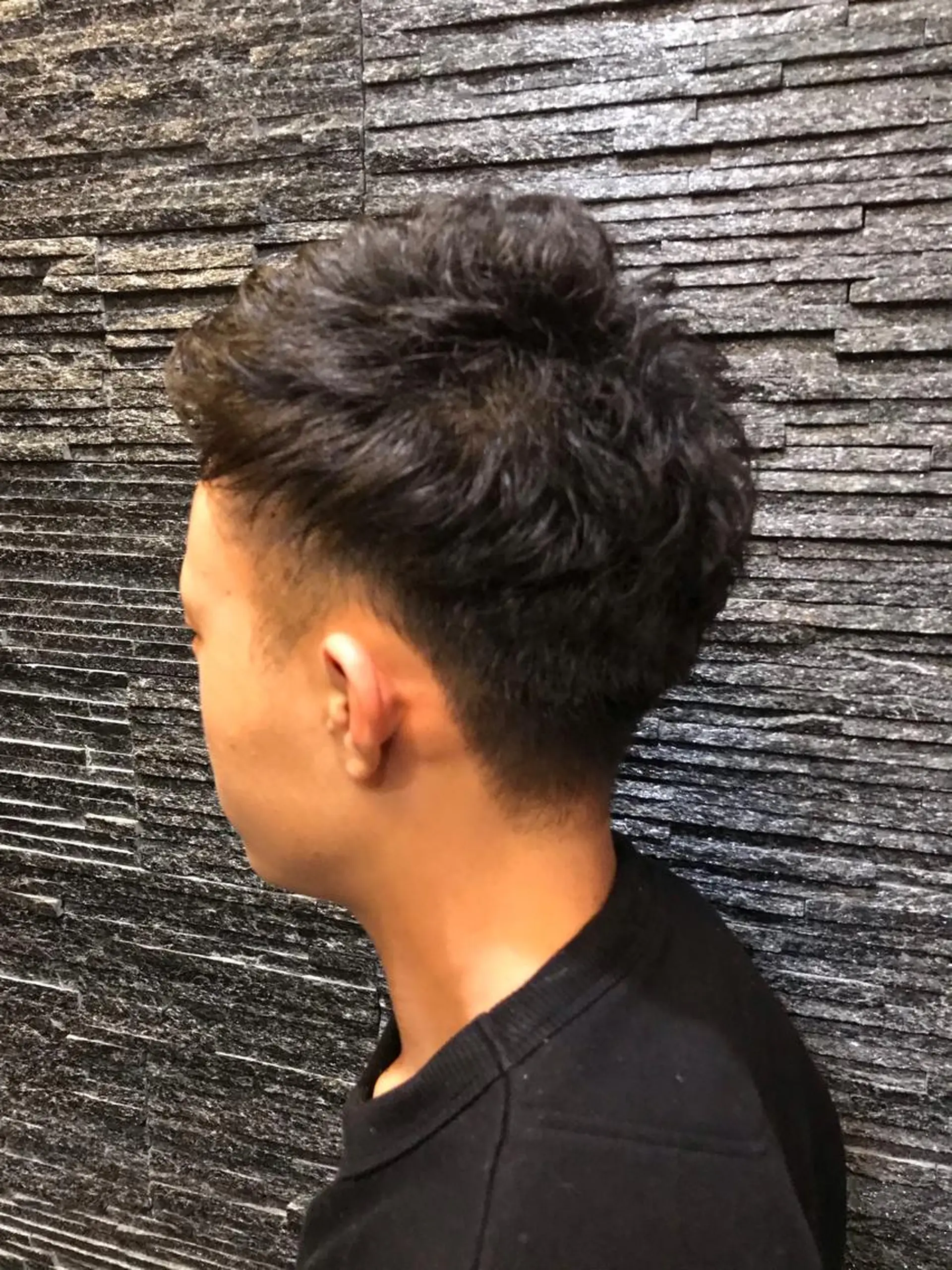 ショート パーマ メンズ フェードカット モヒカン 刈り上げ 野川 純麗のヘアスタイル