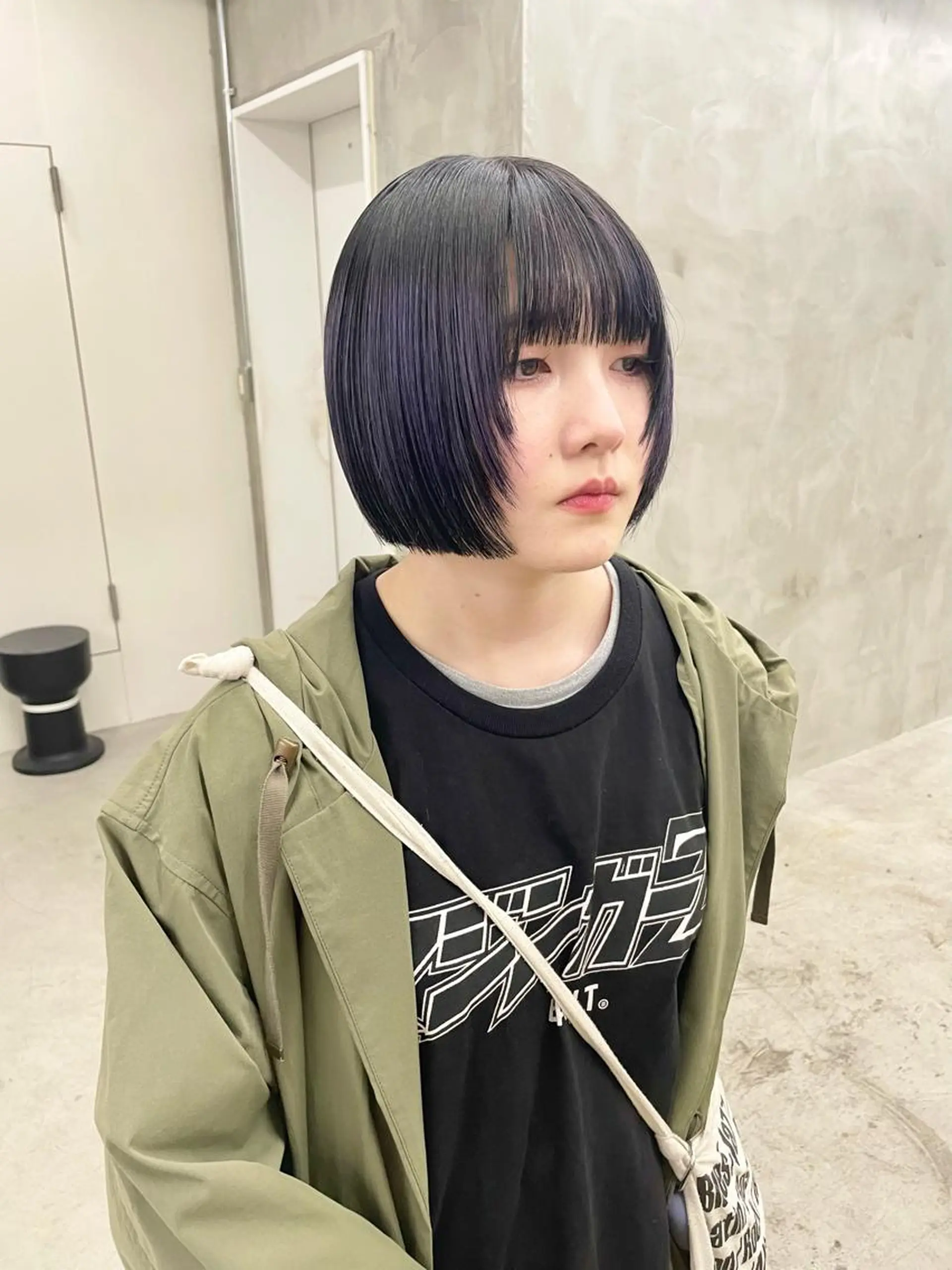 ミディアム カラー パーマ ヘアアレンジ メンズ ミディアムパーマ メンズバレイヤージュ メンズブリーチ センターパート フェードカット カット ヘアカラー ハイトーン/レイヤー 🌸さくらのヘアスタイル