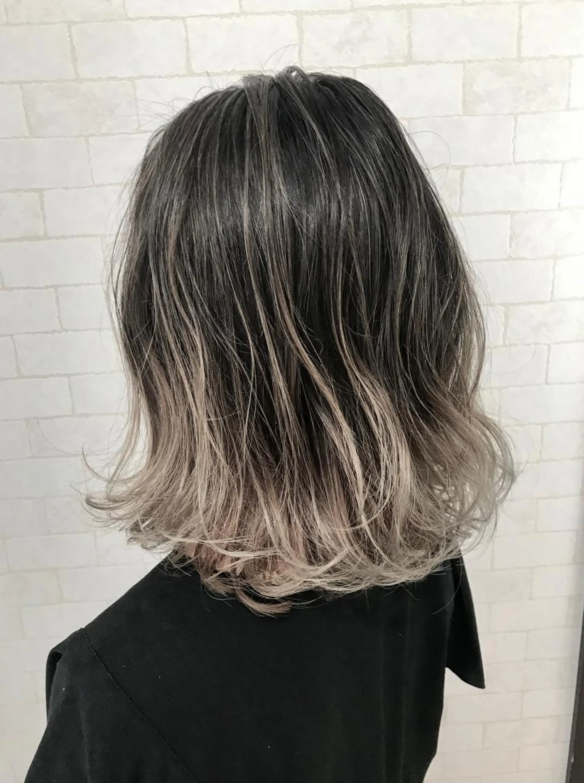 ミディアム カラー 神野 雅樹のヘアスタイル