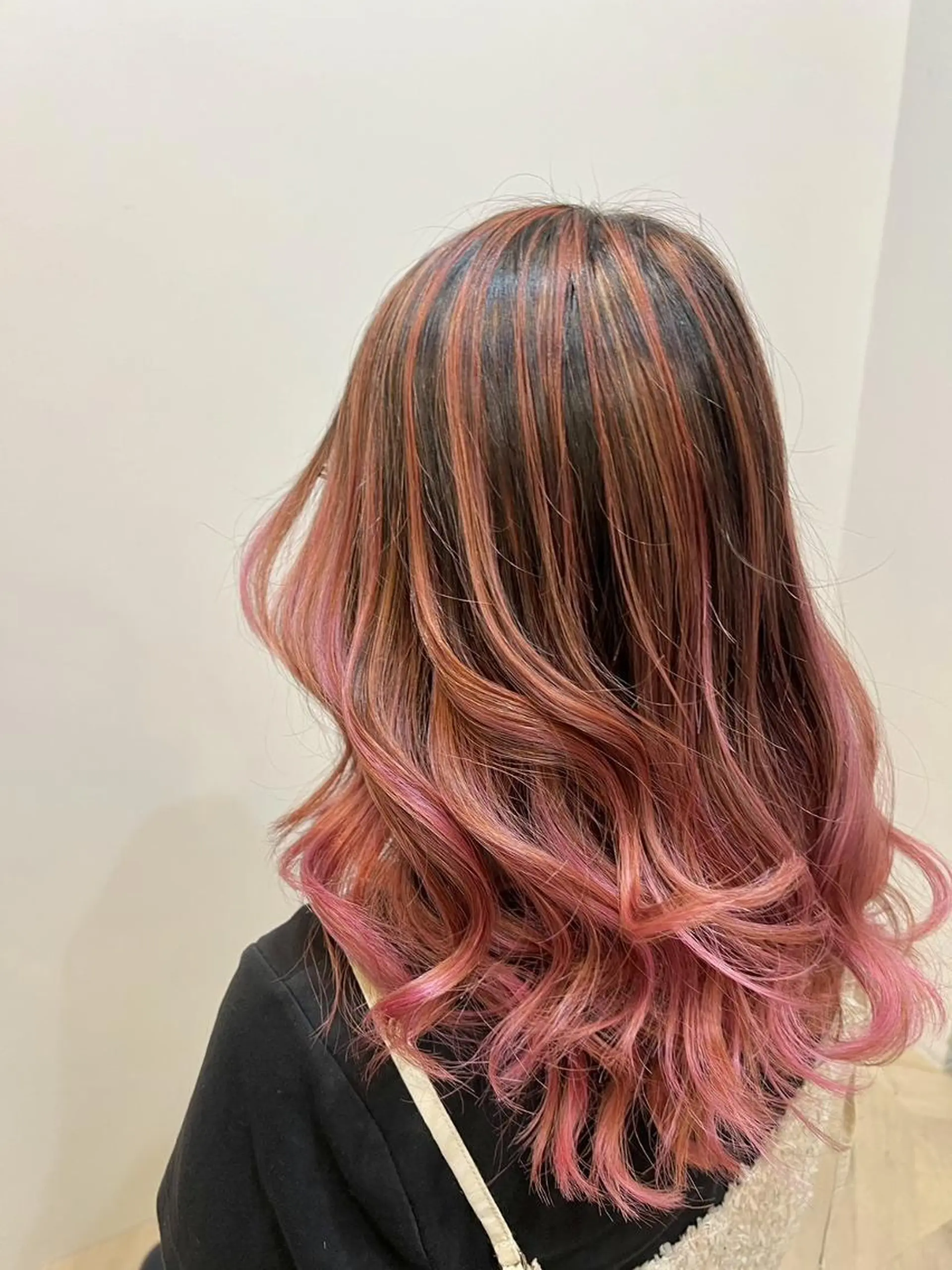 ロング fiti 港南台店のヘアスタイル