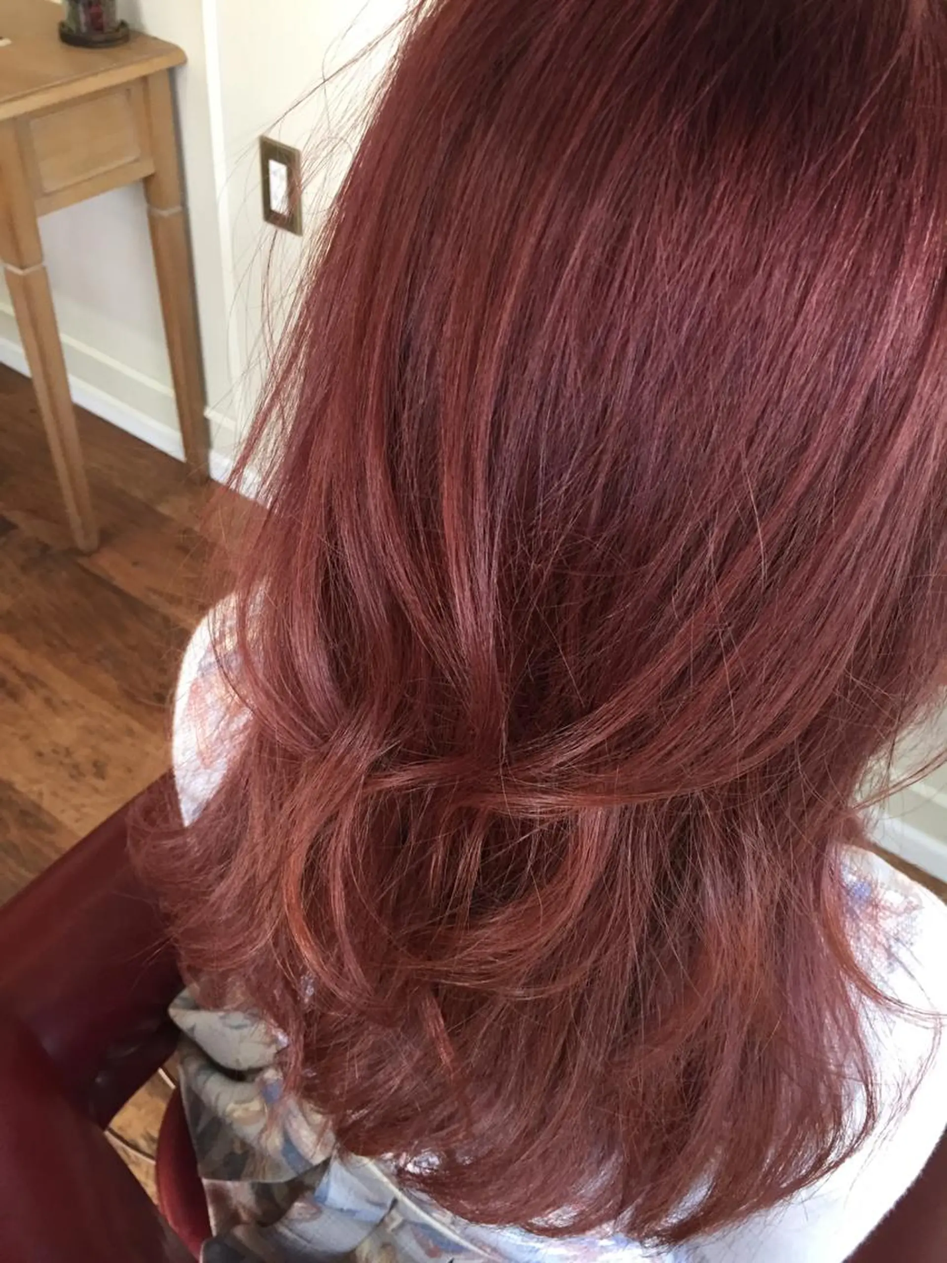 セミロング 松田 由貴のヘアスタイル