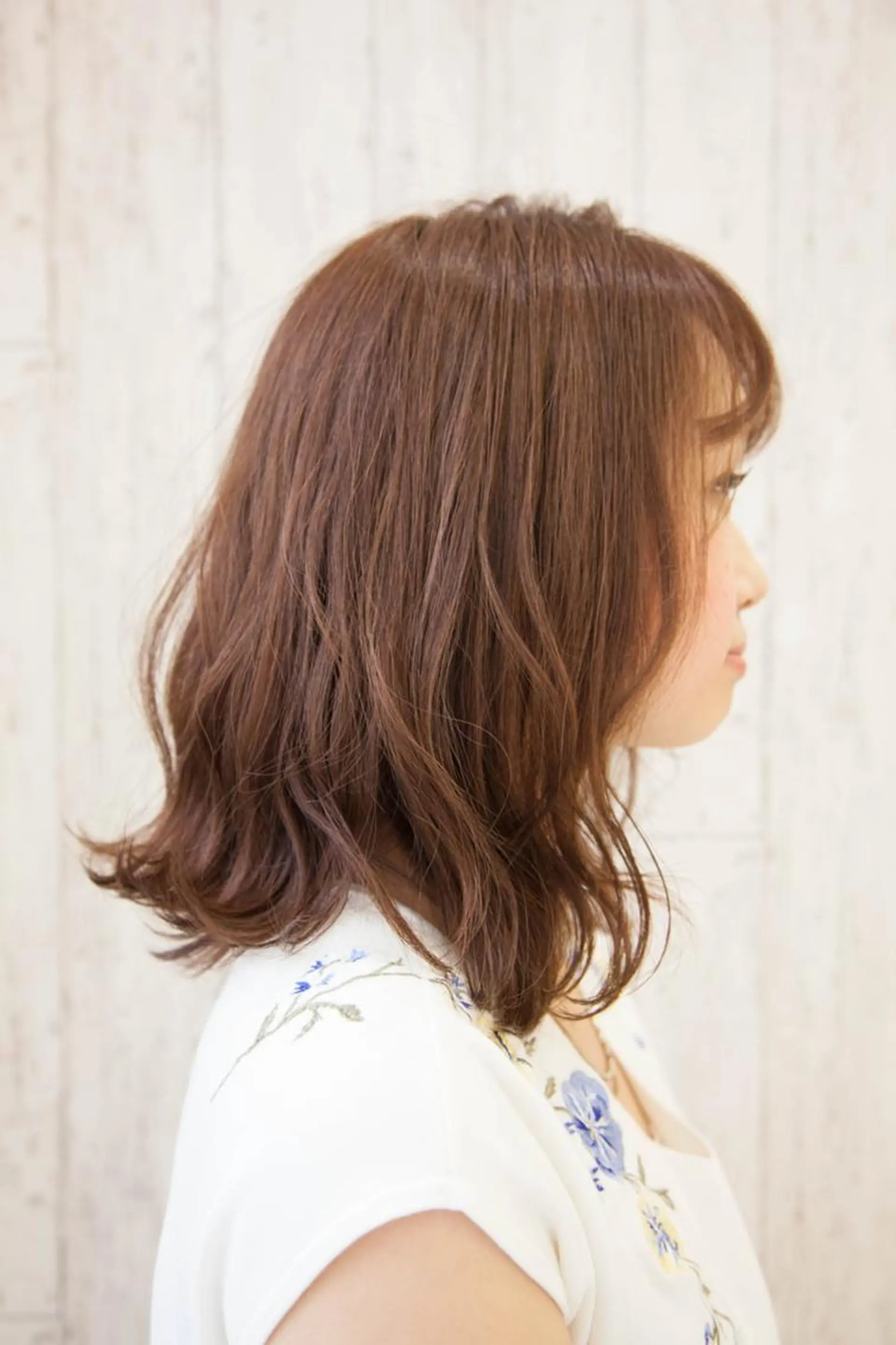 ミディアム アッシュ お得なクーポン掲載▼ 🌷三國祐美🌷のヘアスタイル