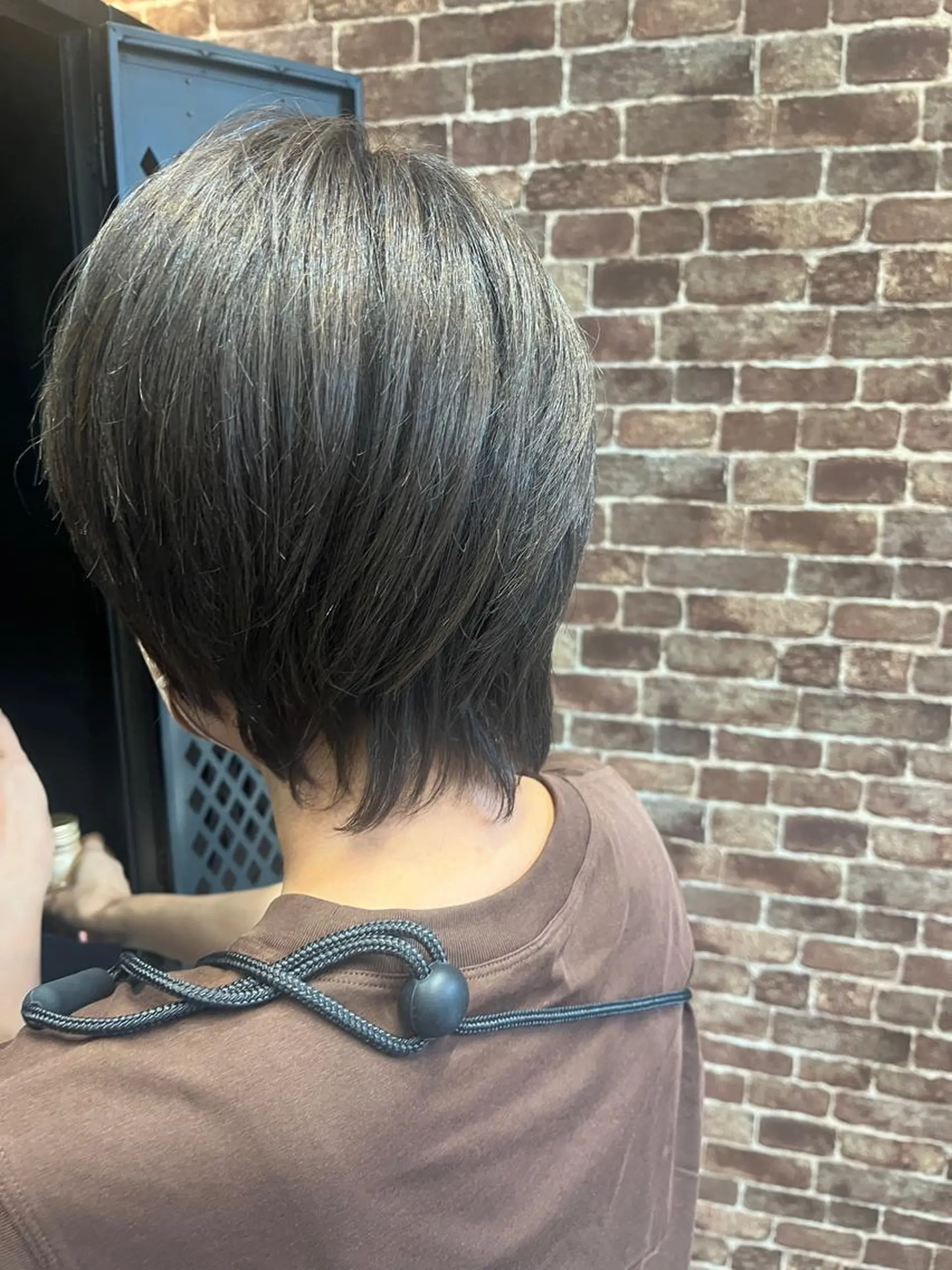 ミディアム カラー パーマ ヘアアレンジ メンズ キッズ ネイル マツエク・マツパ アイブロウ ミディアムパーマ メンズパーマ ブラウンカラー ケアカラー 透明感カラー ヘアカラー トリートメント 久木原 ゆりのヘアスタイル