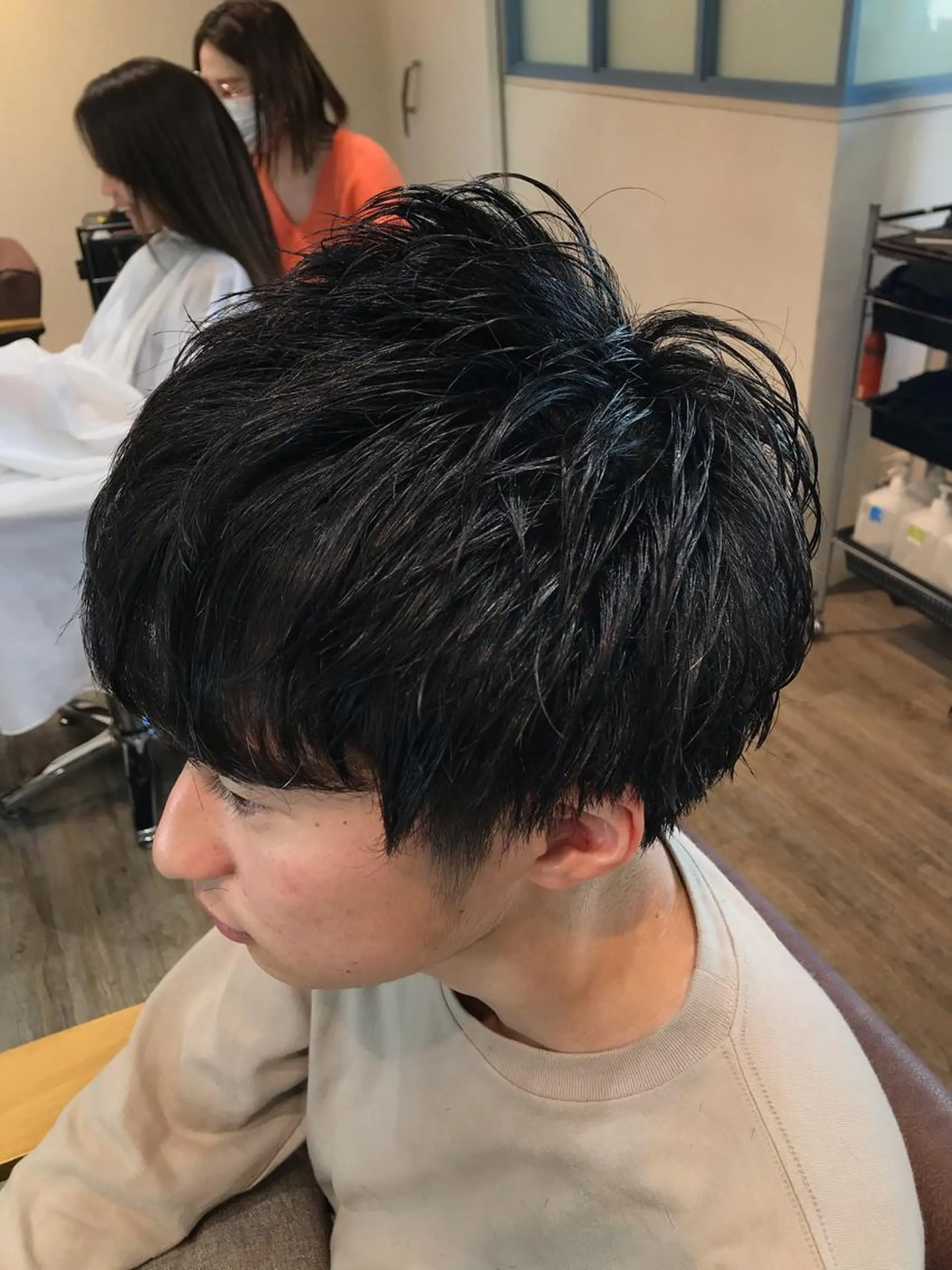 メンズ ブリーチ/髪質改善/ レイヤー/YUTO‎のヘアスタイル