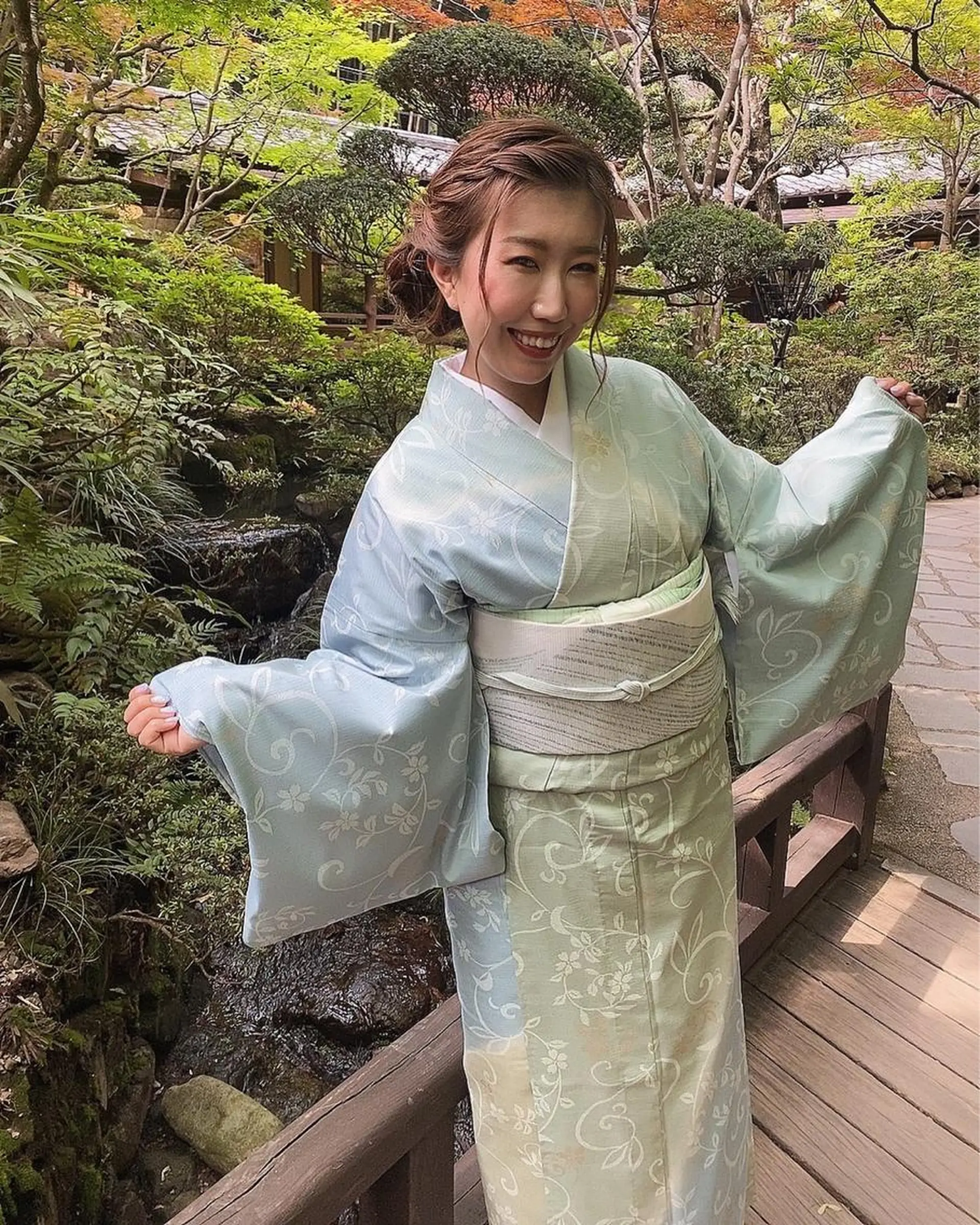 ロング ヘアアレンジ ロング 着付け KANA カナのマツエク・マツパデザイン