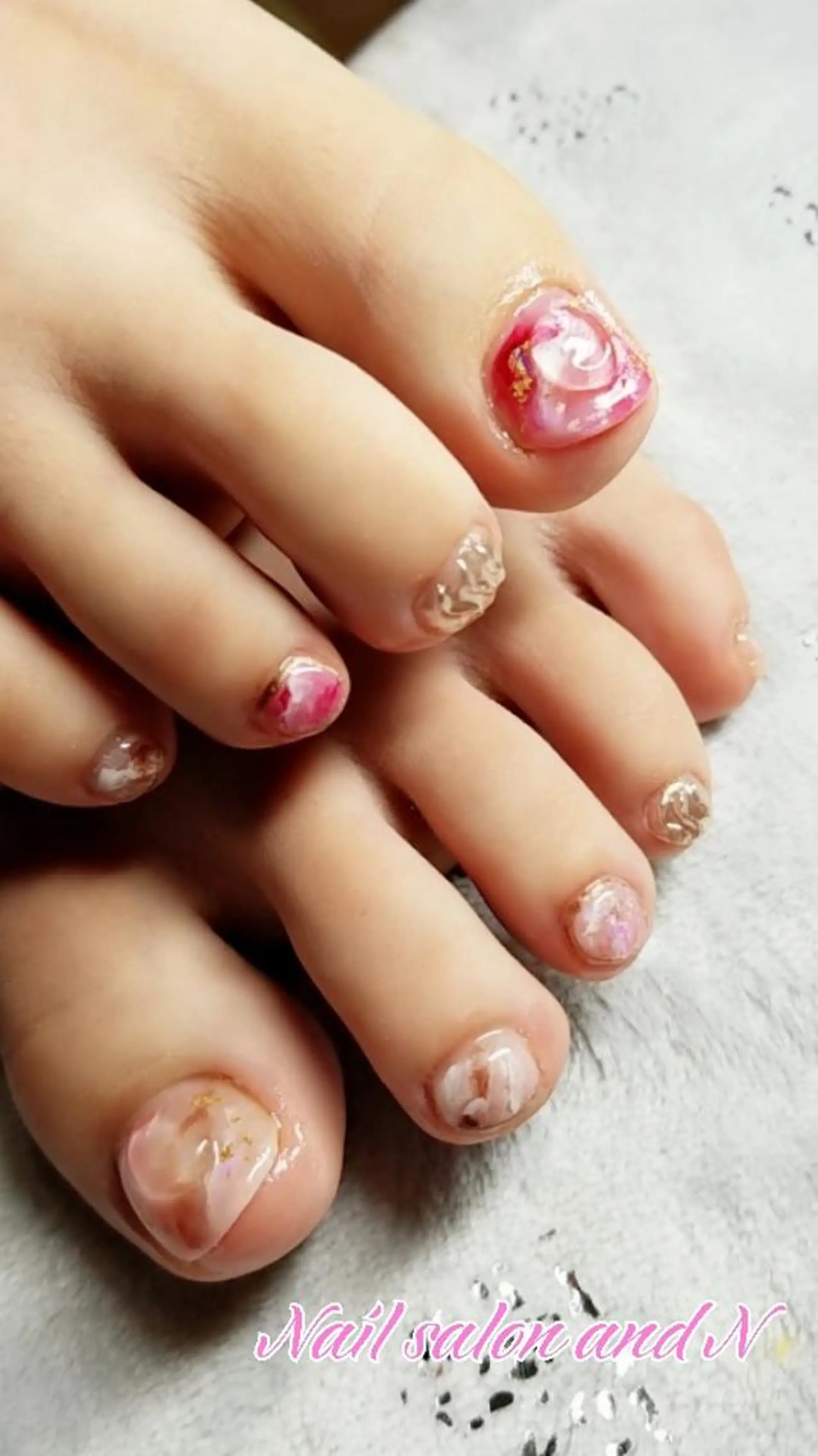 ネイル and Nのネイルデザイン