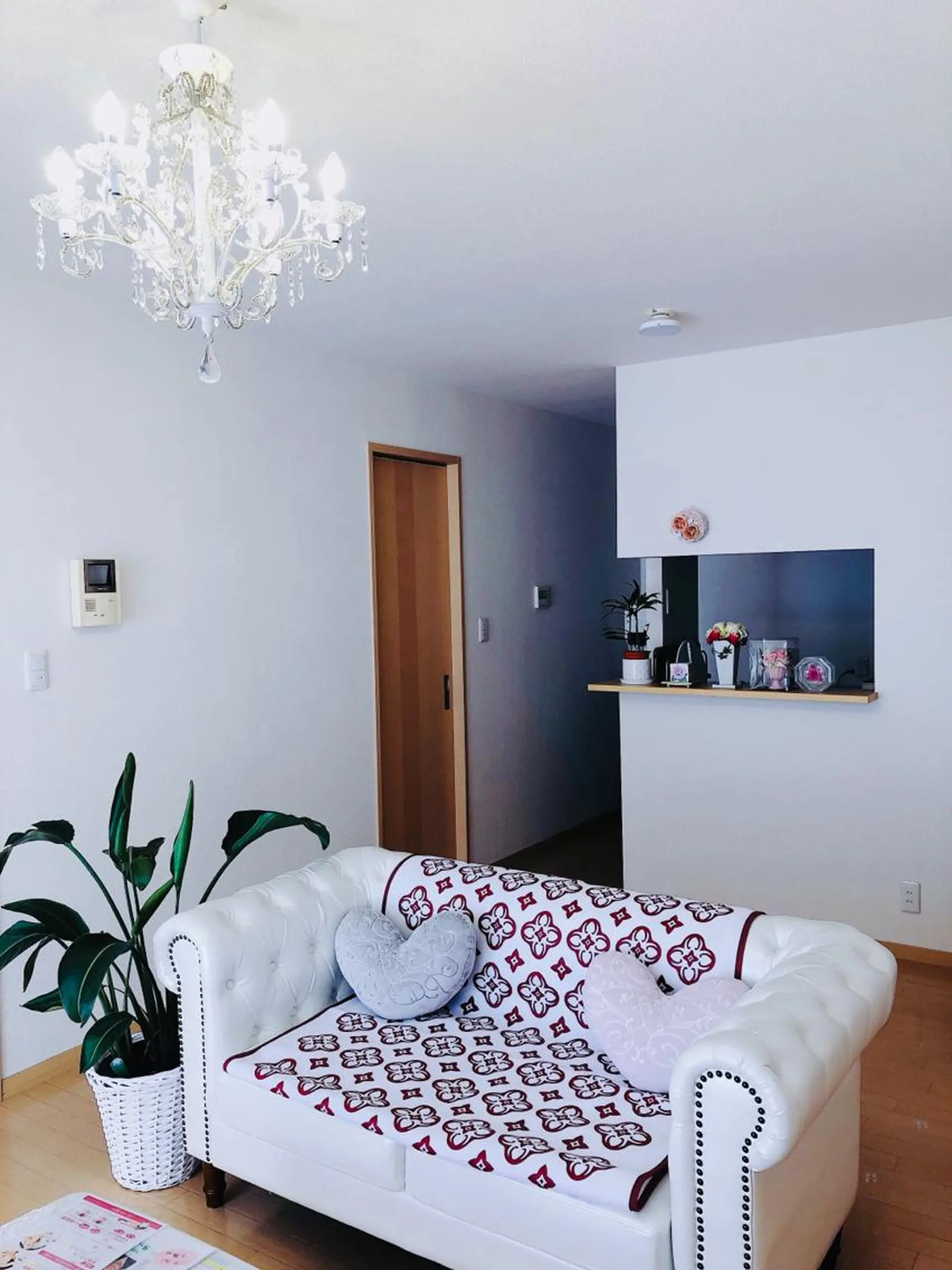 小顔・たるみ改善 ラディアントミューズのエステ・リラクイメージ