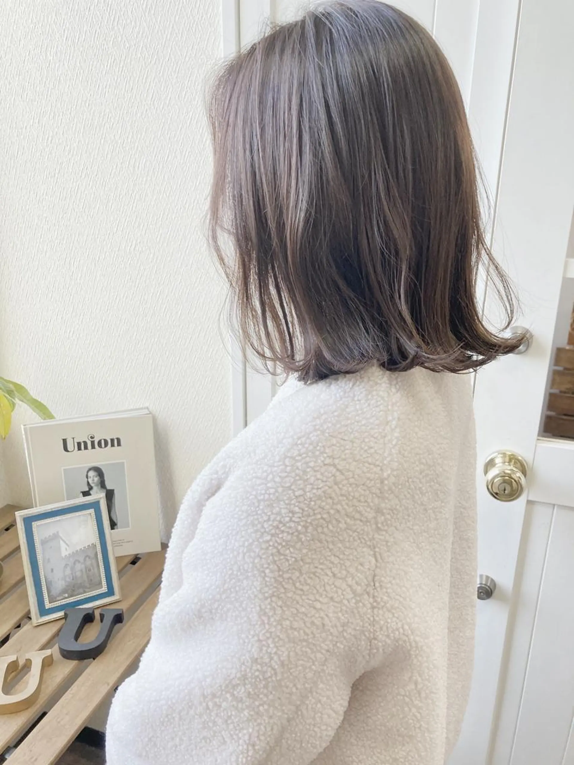 ミディアム カラー ベージュカラー ショコラベージュ 小木曽智美 /ボブ/ショートのヘアスタイル