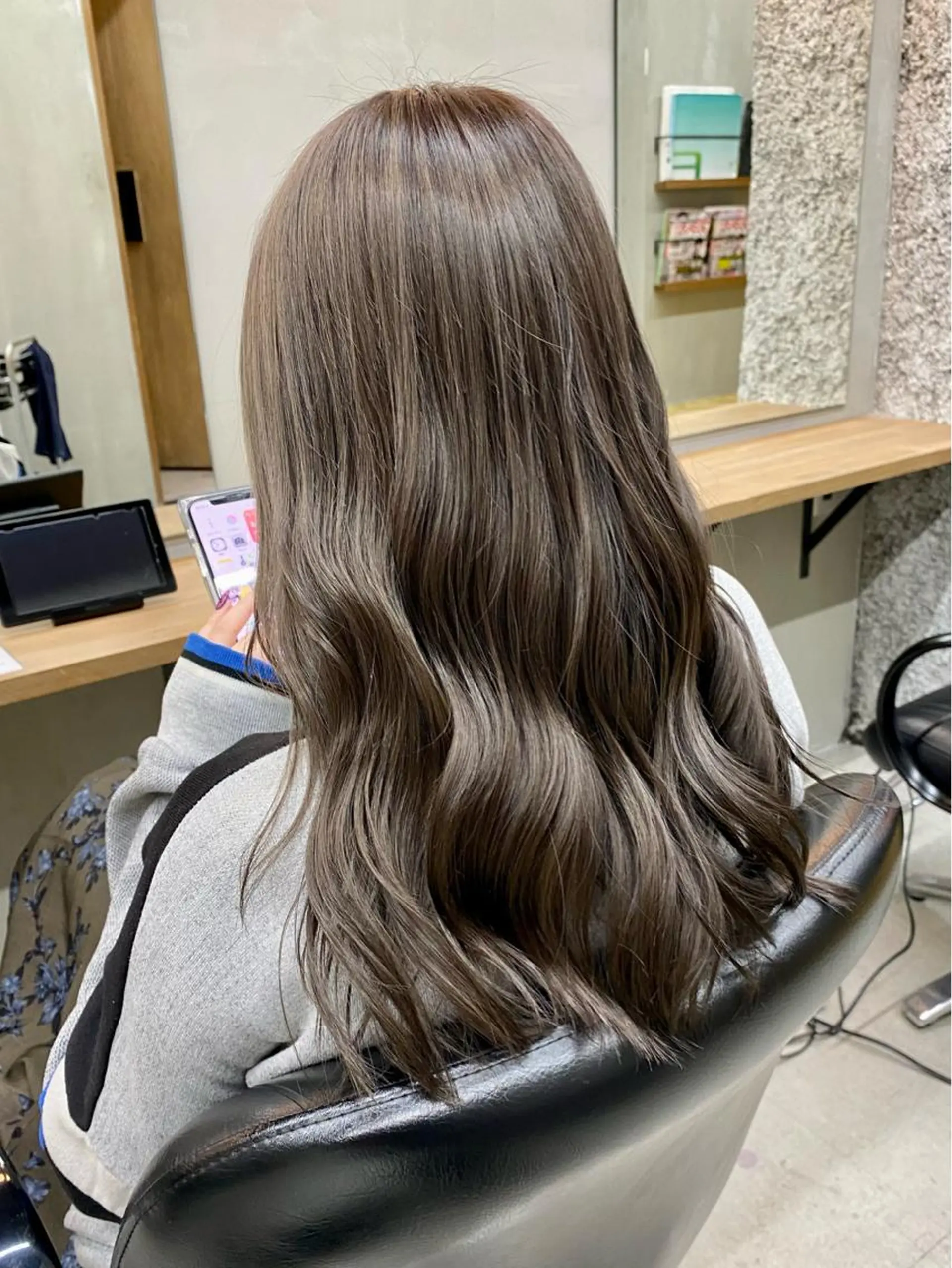 セミロング ANGELICA 吉川智昭のヘアスタイル